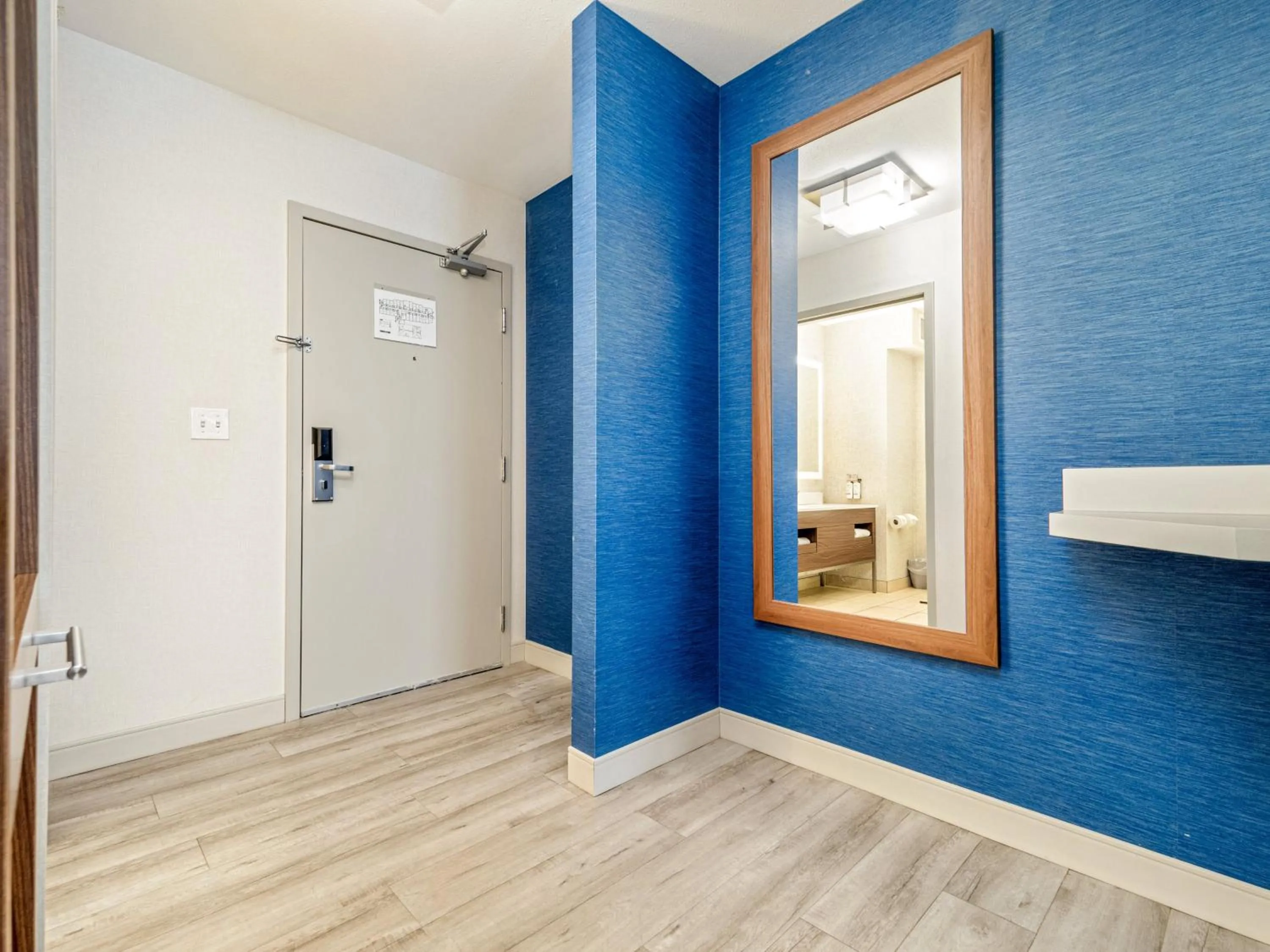 Photo of the whole room in Holiday Inn Express & Suites Medicine Hat by IHG