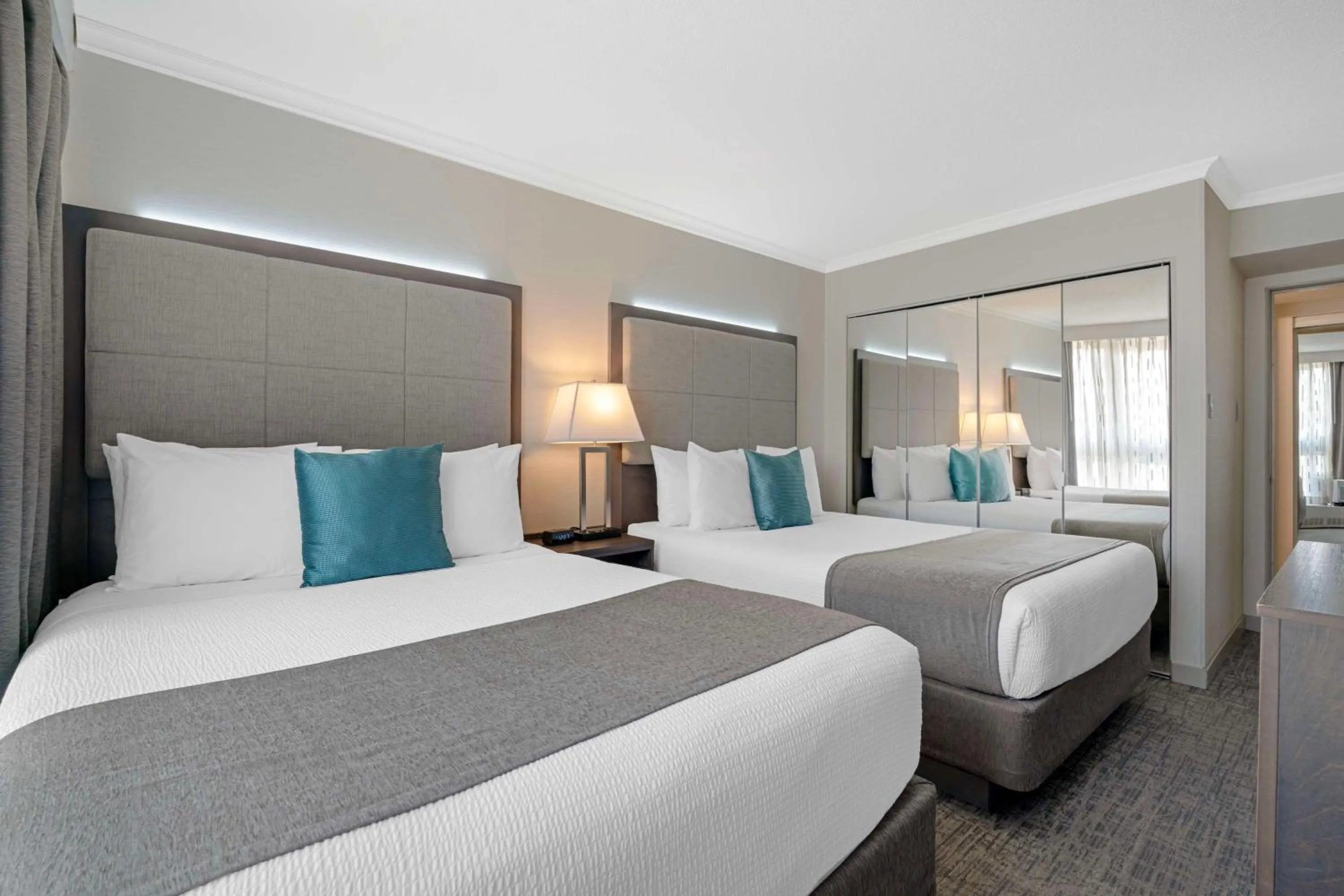 Bedroom, Bed in Best Western Plus Sands