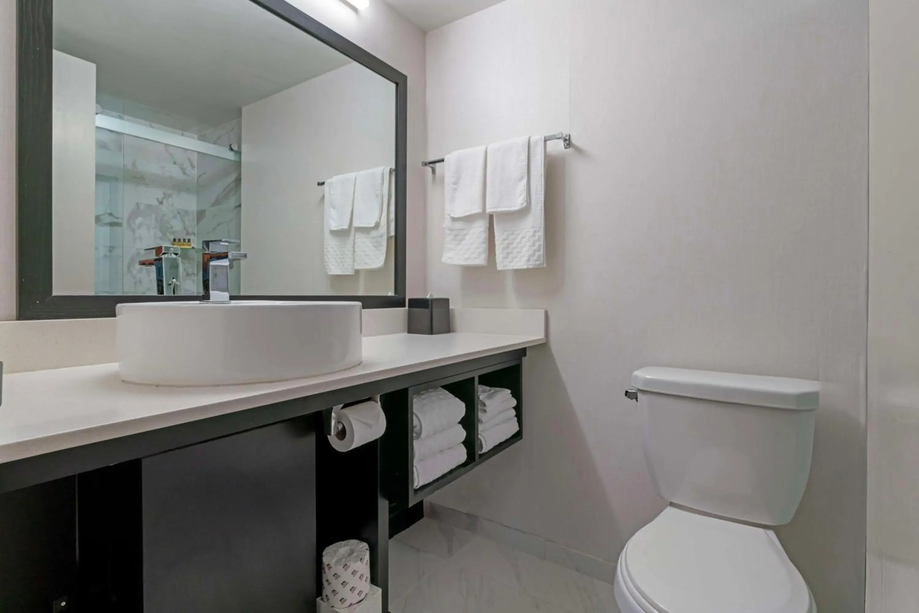 Bathroom in Best Western Plus Sands Bathroom in Best Western Plus Sands