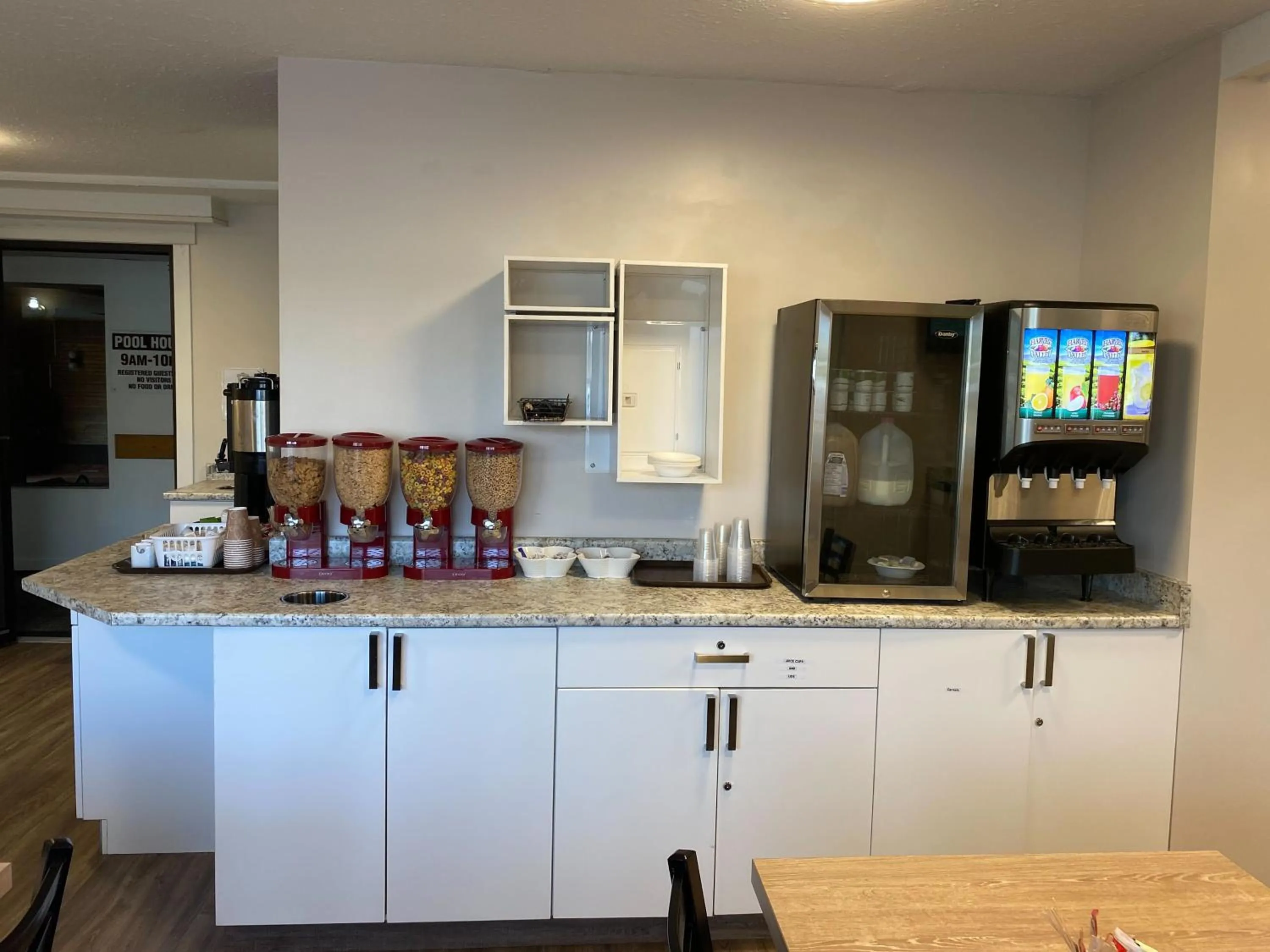 Restaurant/places to eat in Dilworth Inn Kelowna