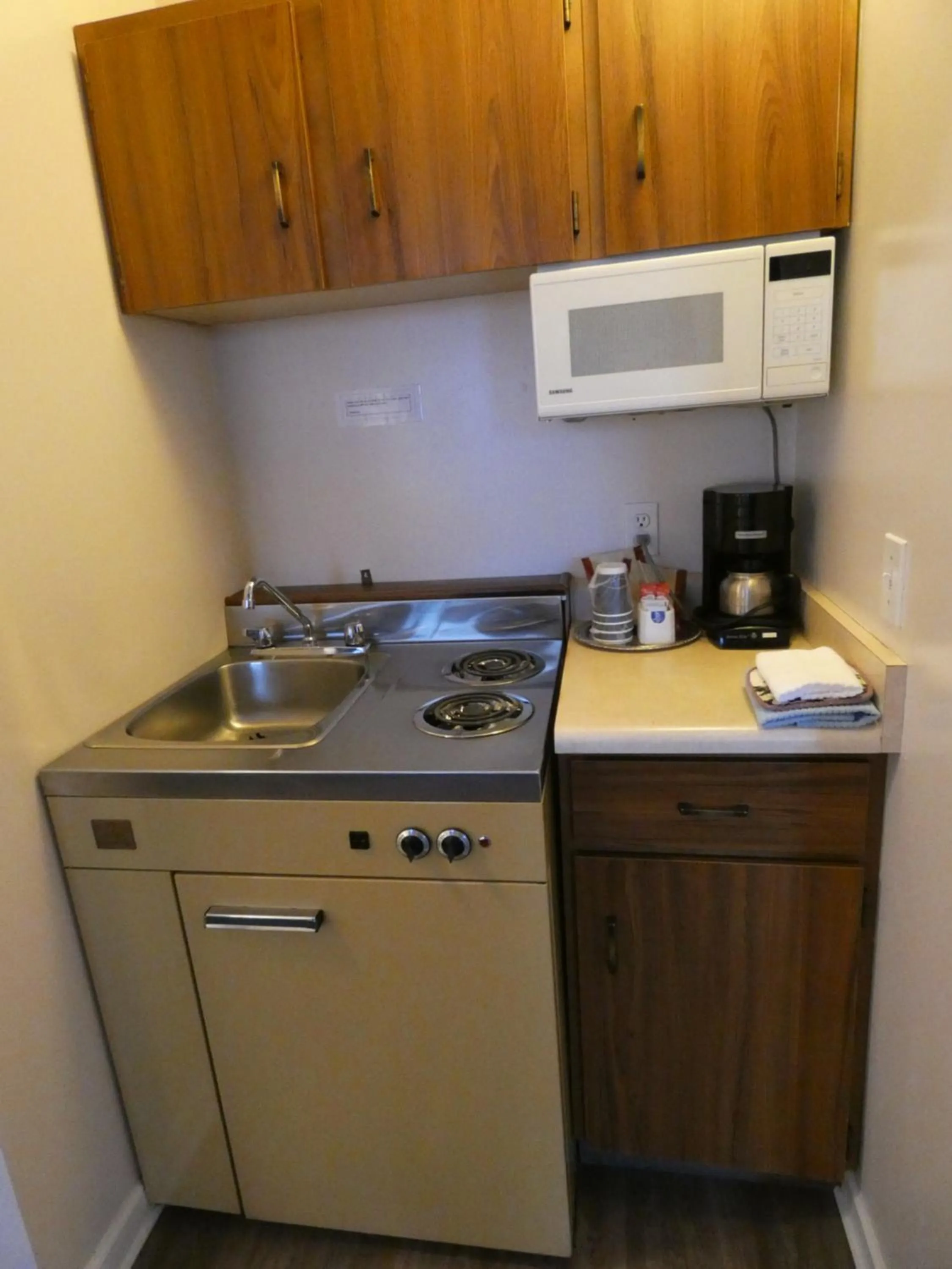 Kitchen or kitchenette in Dilworth Inn Kelowna