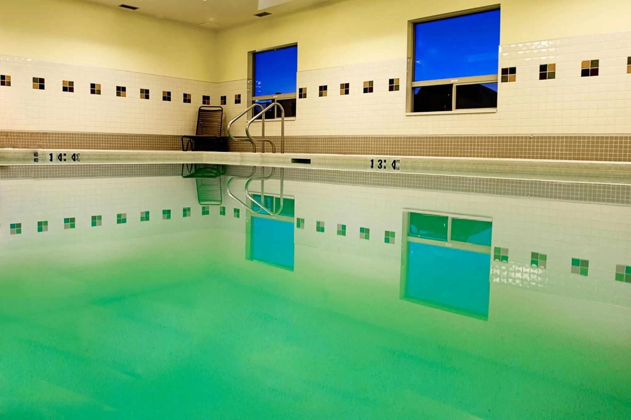 Swimming pool in Holiday Inn & Suites Lloydminster by IHG