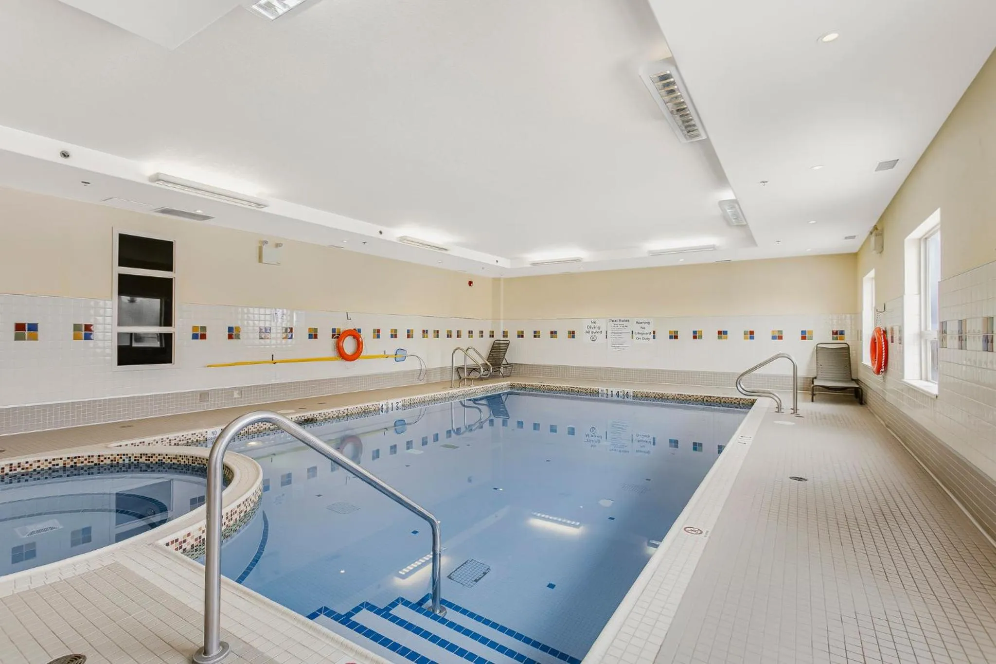 Swimming pool in Holiday Inn & Suites Lloydminster by IHG