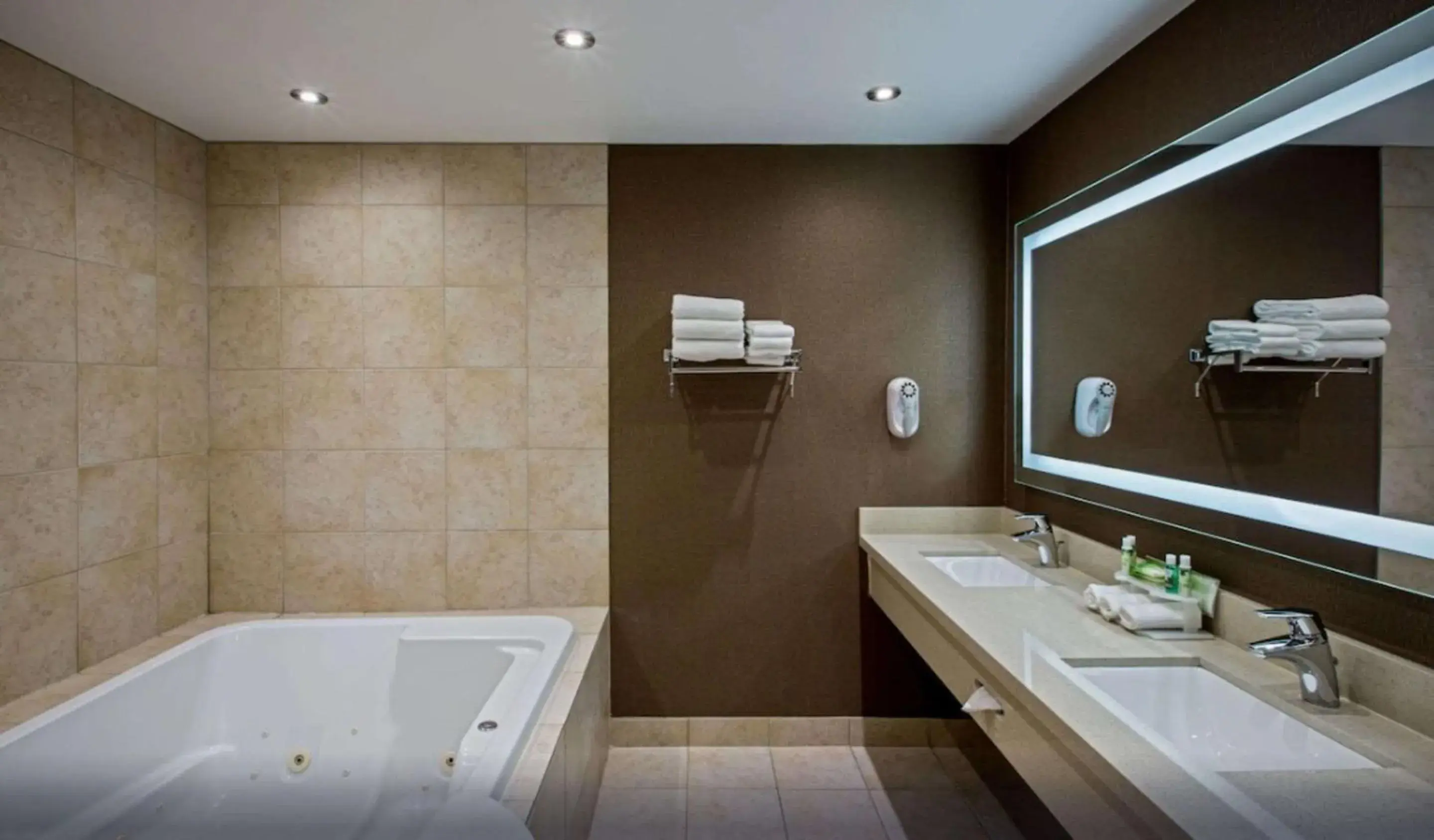 Quality Inn & Suites Regina Downtown Quality Inn & Suites Regina Downtown