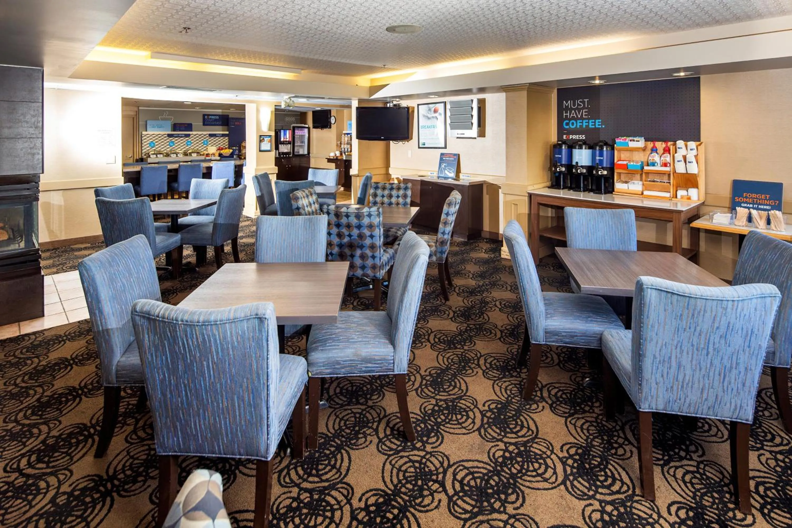 Breakfast in Holiday Inn Express Red Deer by IHG