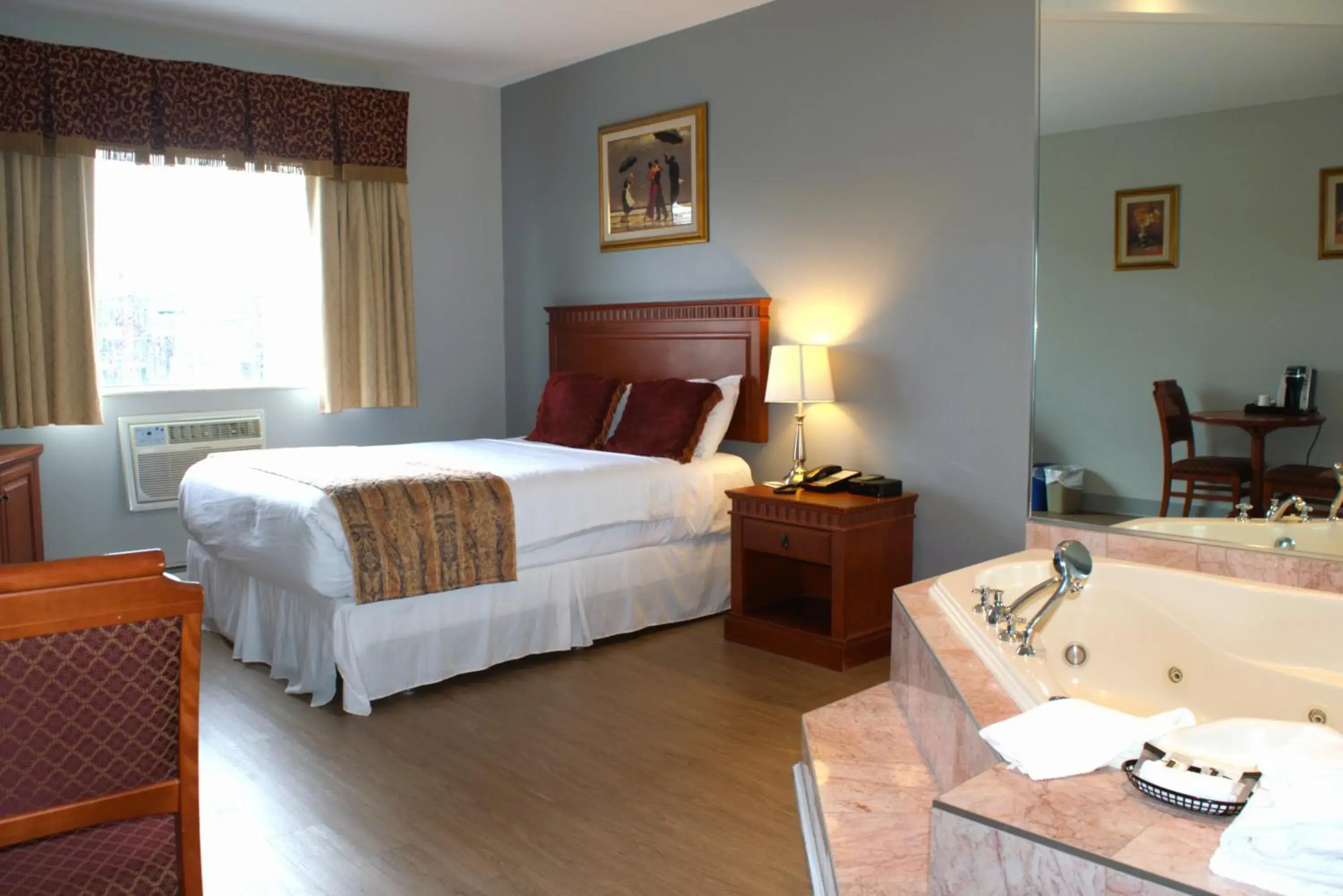 Bedroom, Bed in Auberge Royal Versailles Bedroom, Bed in Auberge Royal Versailles