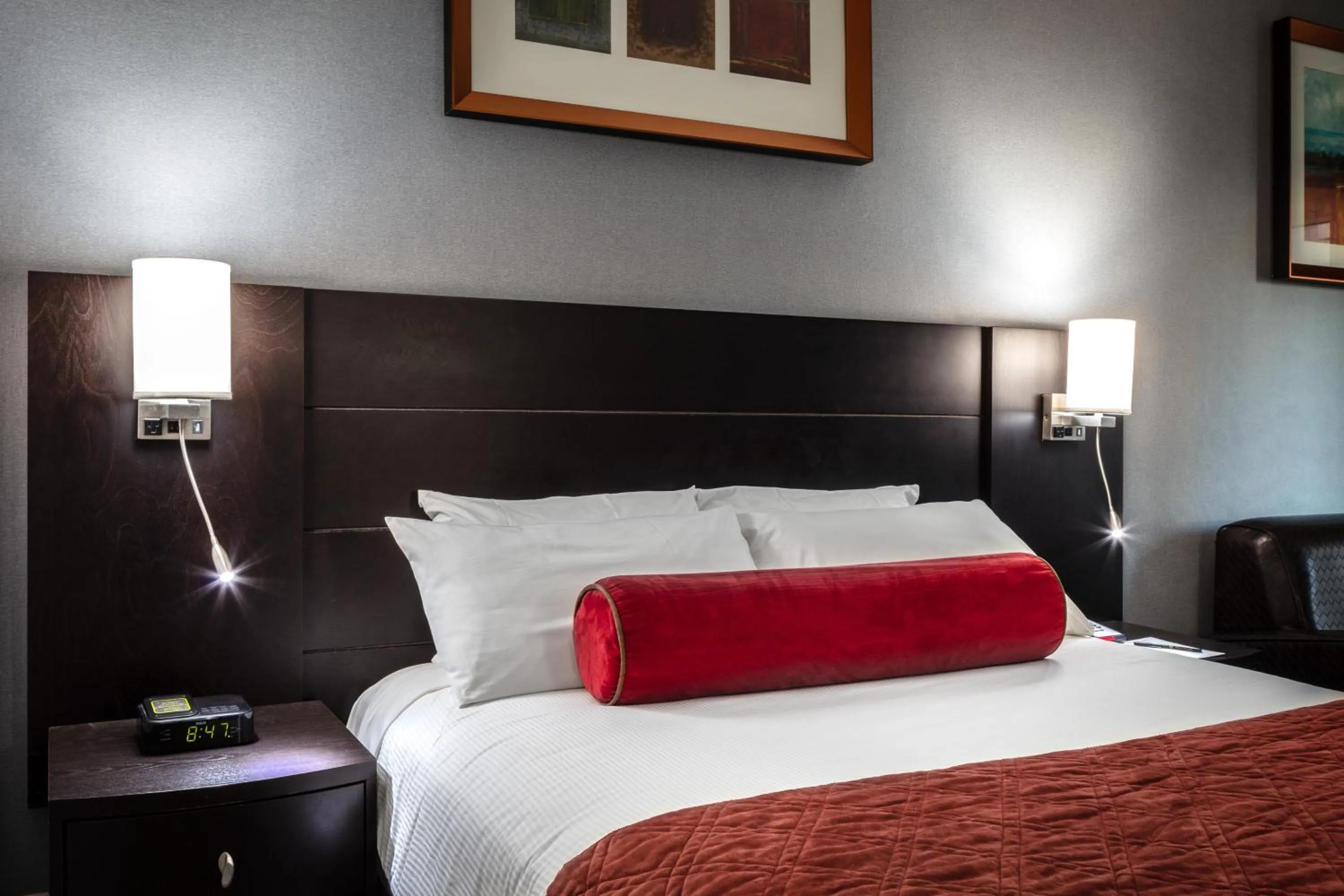 Bedroom, Bed in Auberge Royal Versailles
