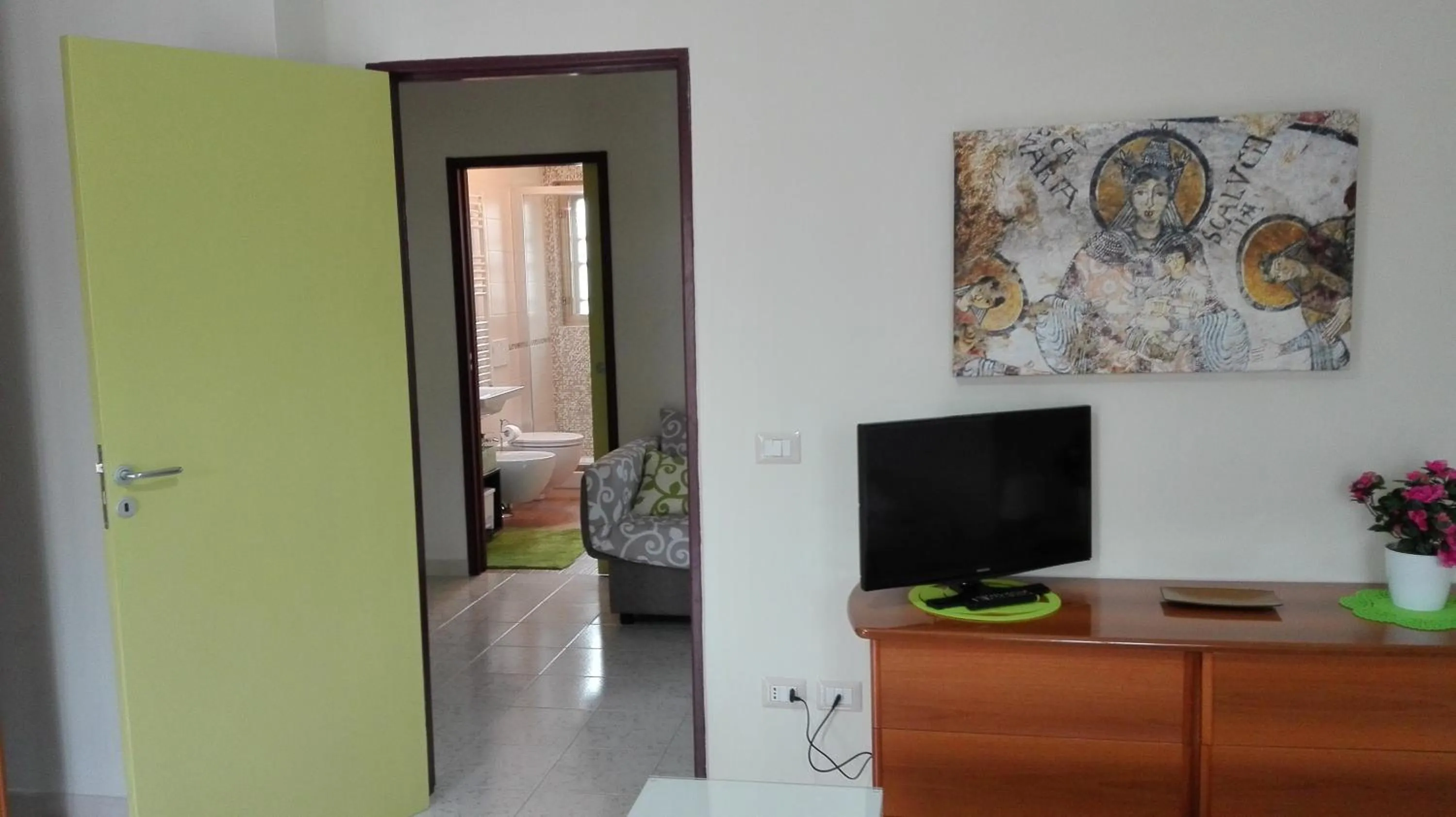 TV and multimedia in Il Tulipano