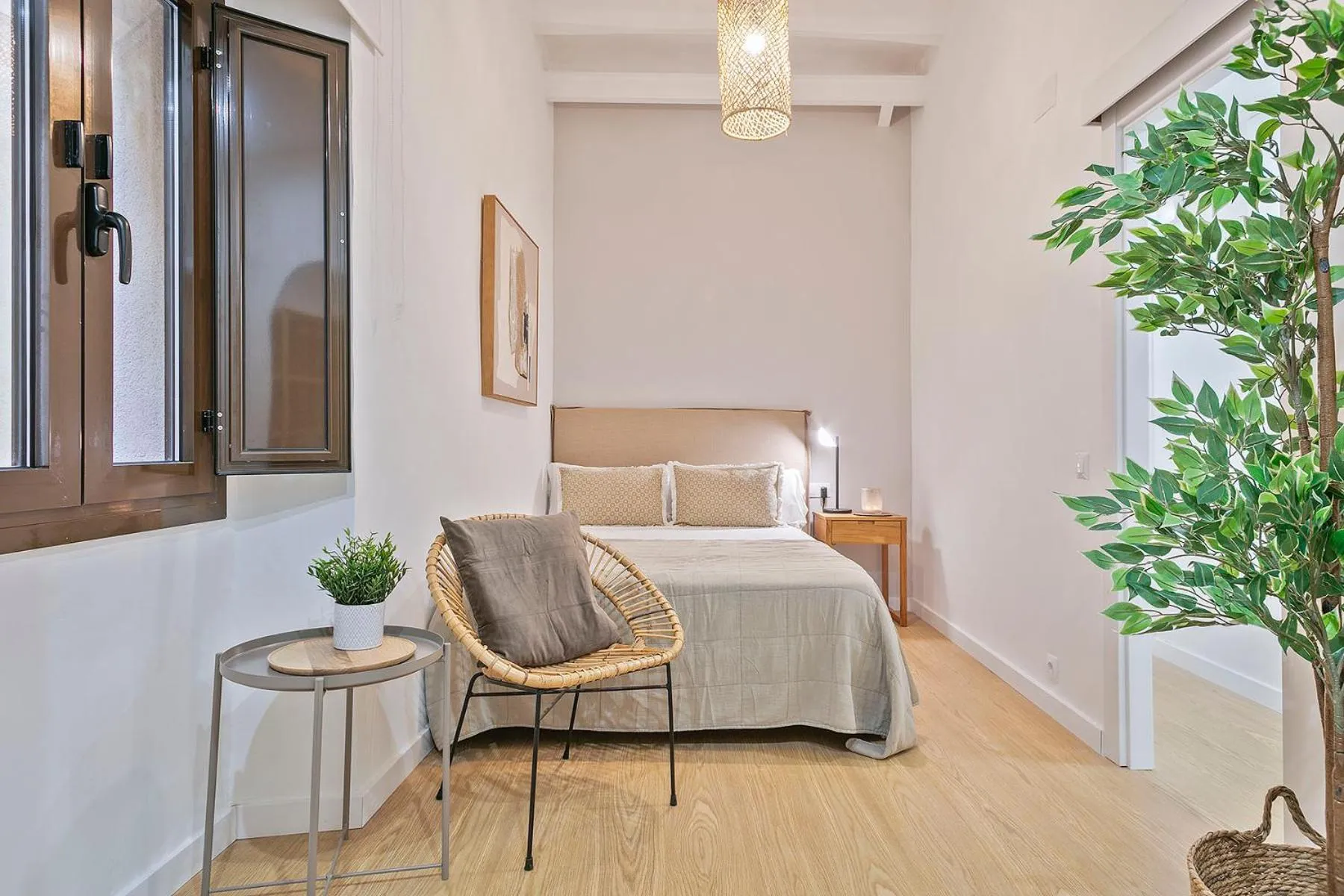 Bedroom, Bed in Citytrip Palau de la Música