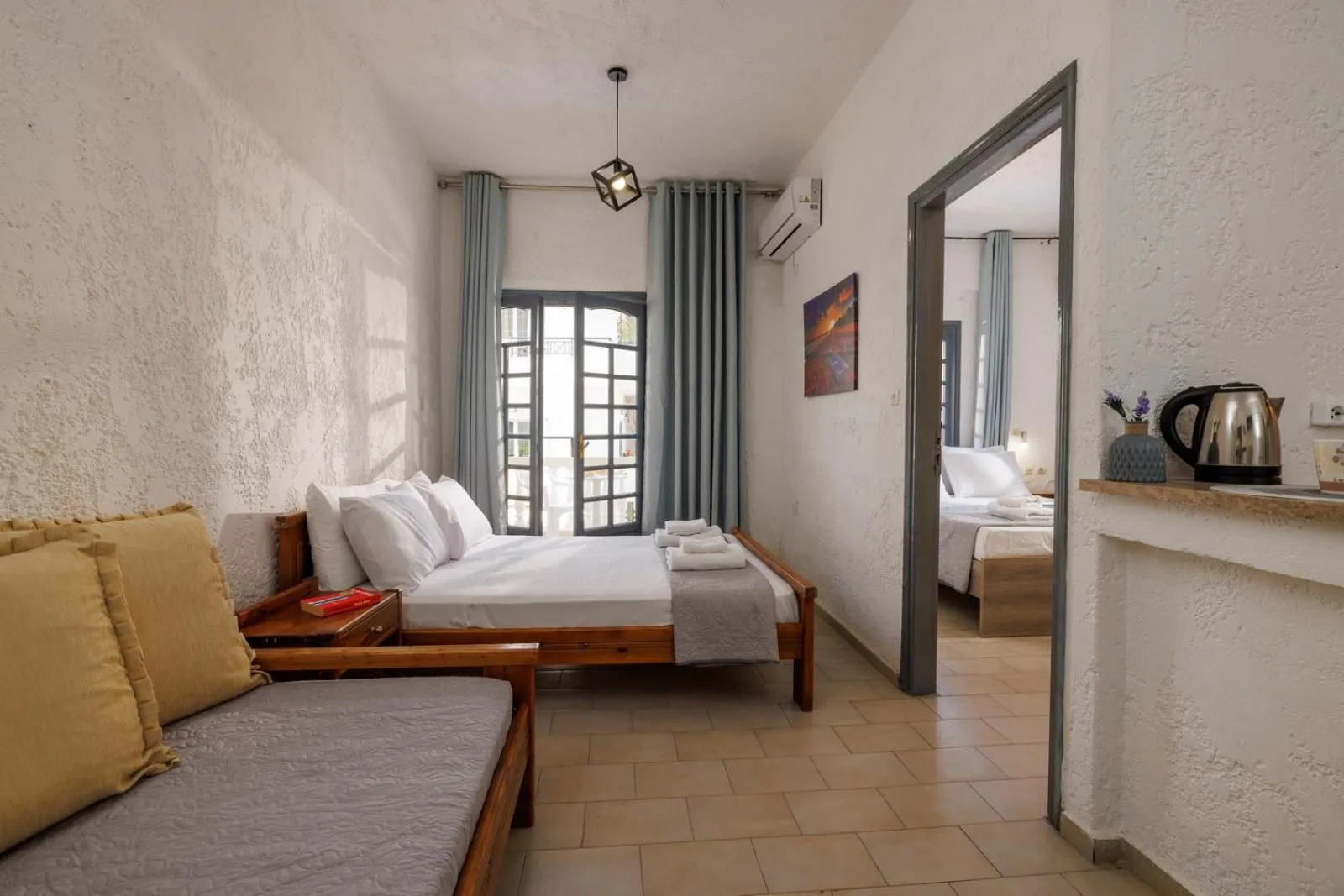 Bed in Kings Hersonissos Hotel