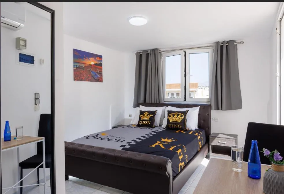 Bed in Kings Hersonissos Hotel