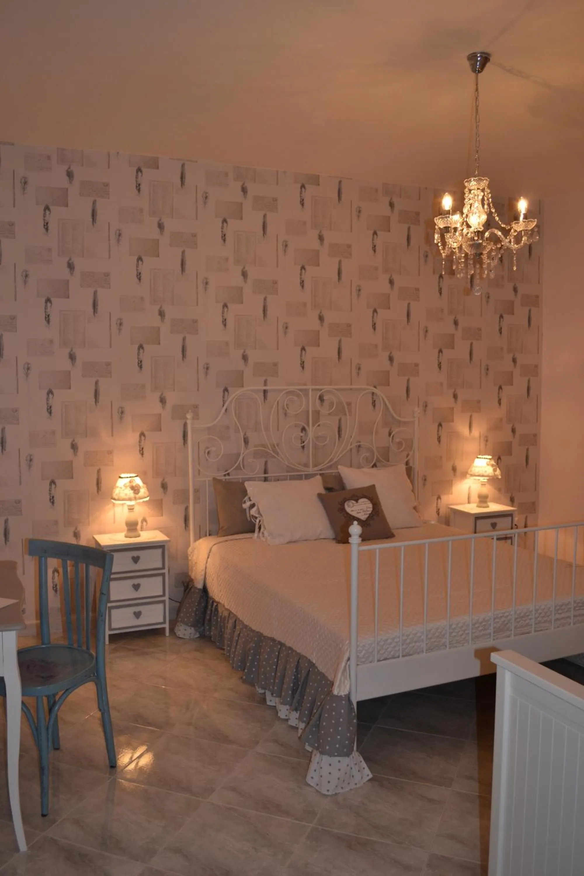 Photo of the whole room, Bed in La Corte delle Vanità