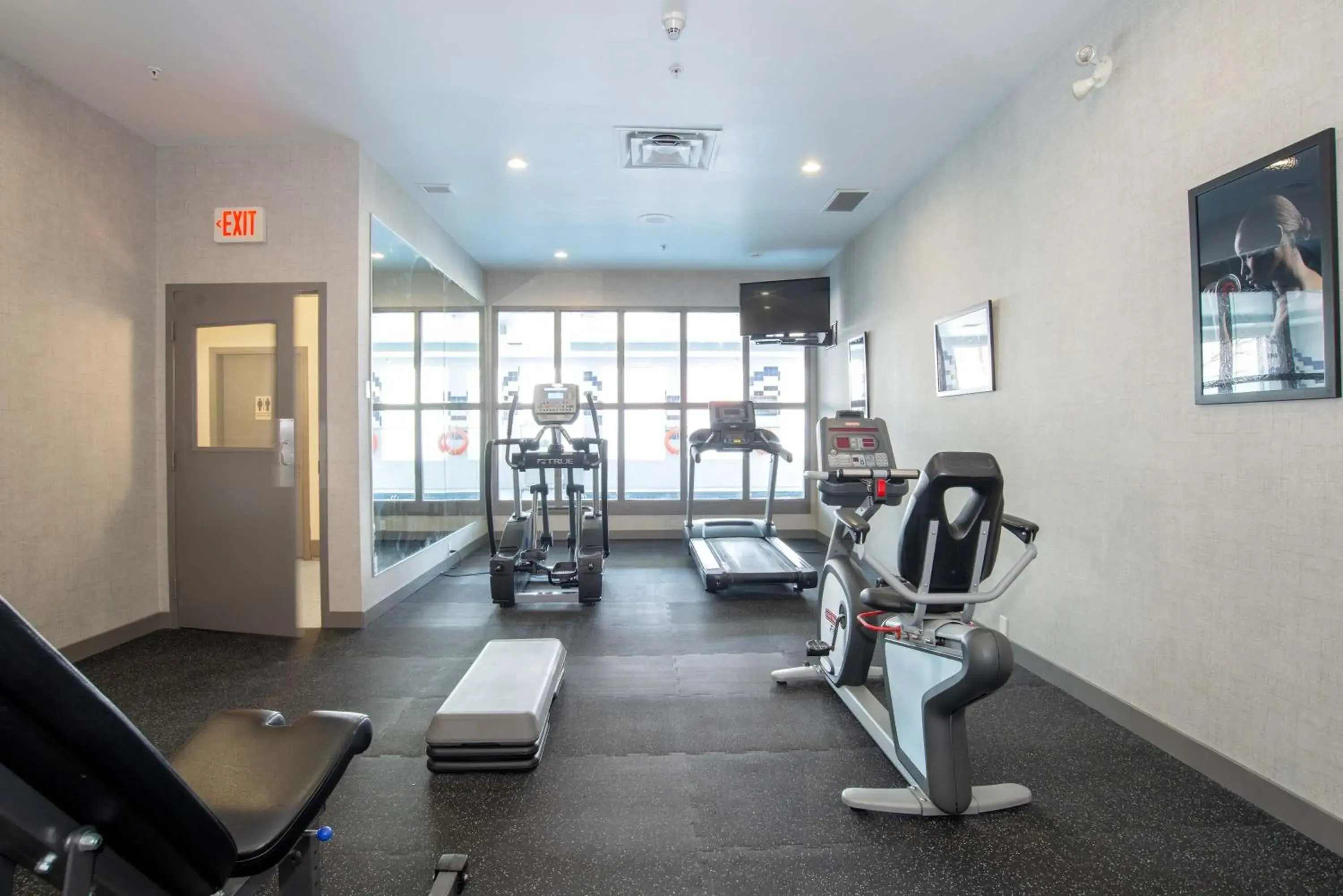 Fitness centre/facilities in Sandman Hotel & Suites Regina Fitness centre/facilities in Sandman Hotel & Suites Regina