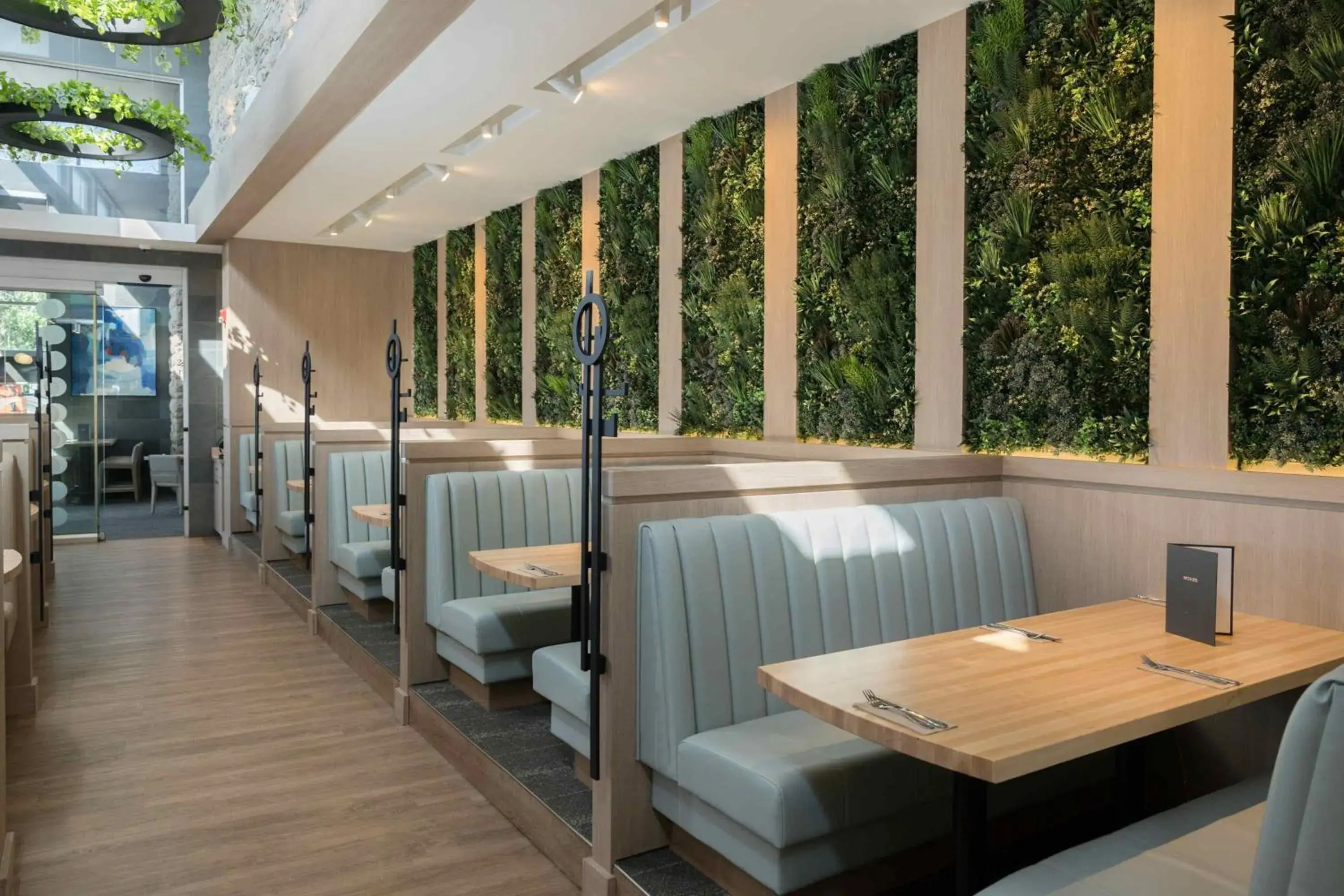 Restaurant/places to eat in Sandman Hotel & Suites Regina Restaurant/places to eat in Sandman Hotel & Suites Regina