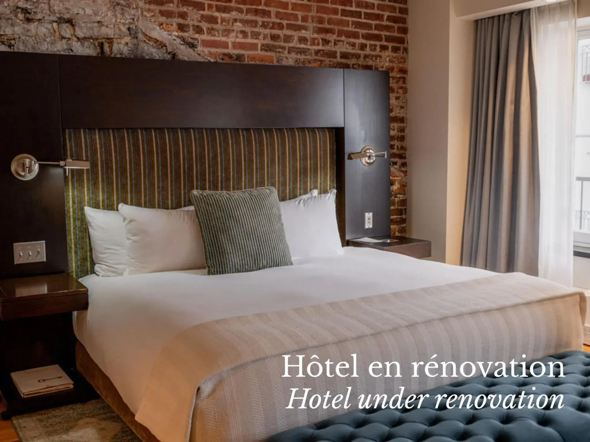 Bed in Auberge Saint-Antoine Bed in Auberge Saint-Antoine