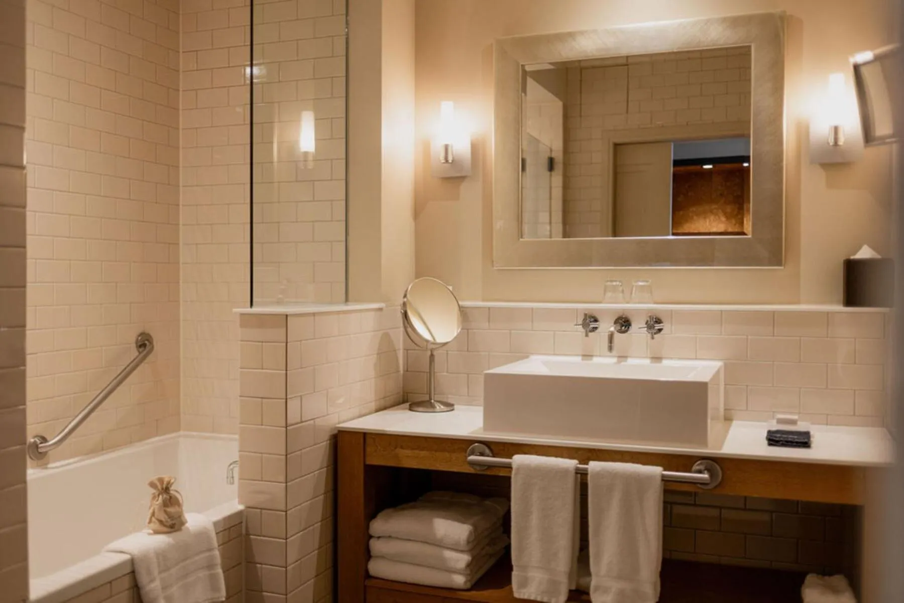 Bathroom in Auberge Saint-Antoine