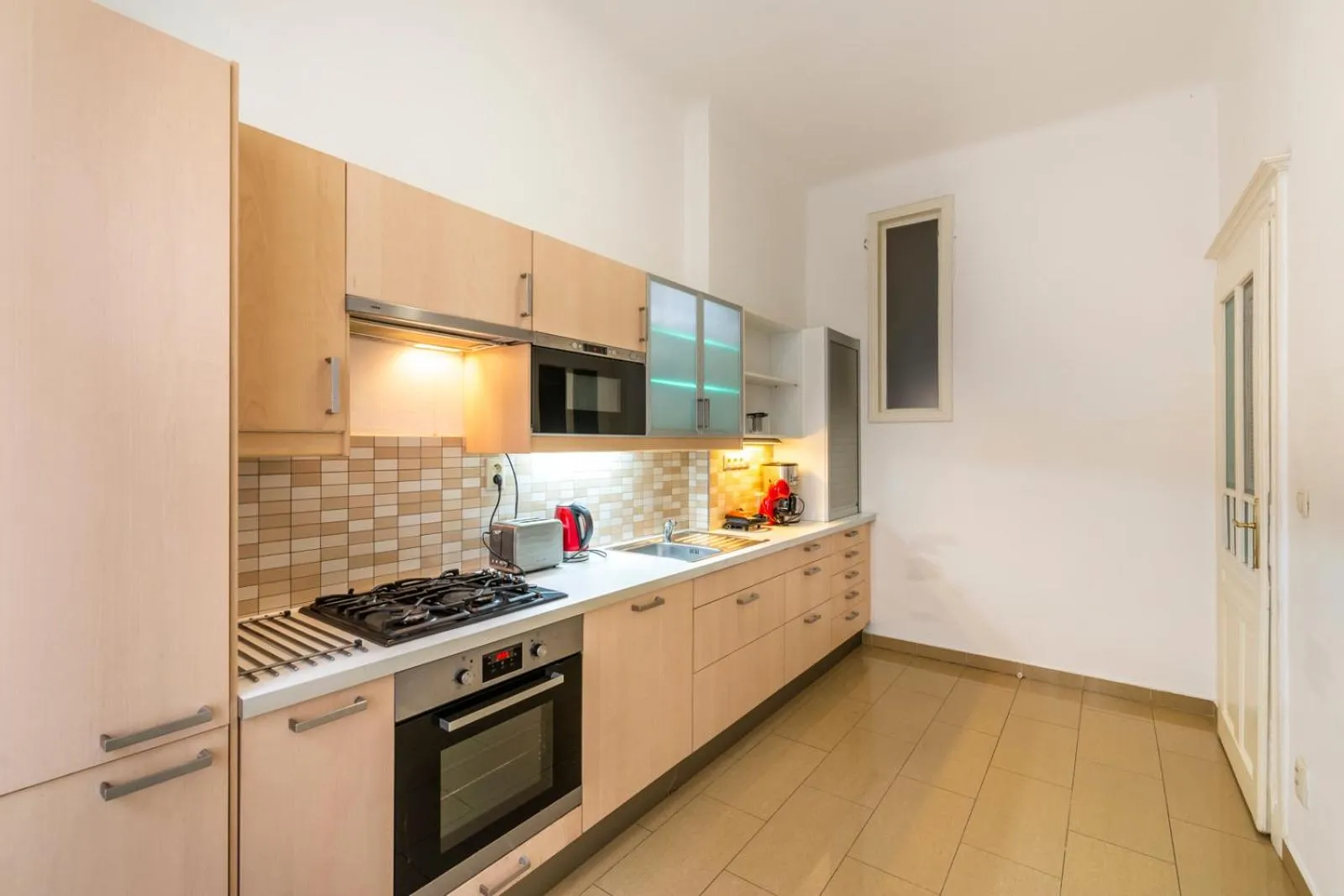 Kitchen or kitchenette in Old Town Square Apartments