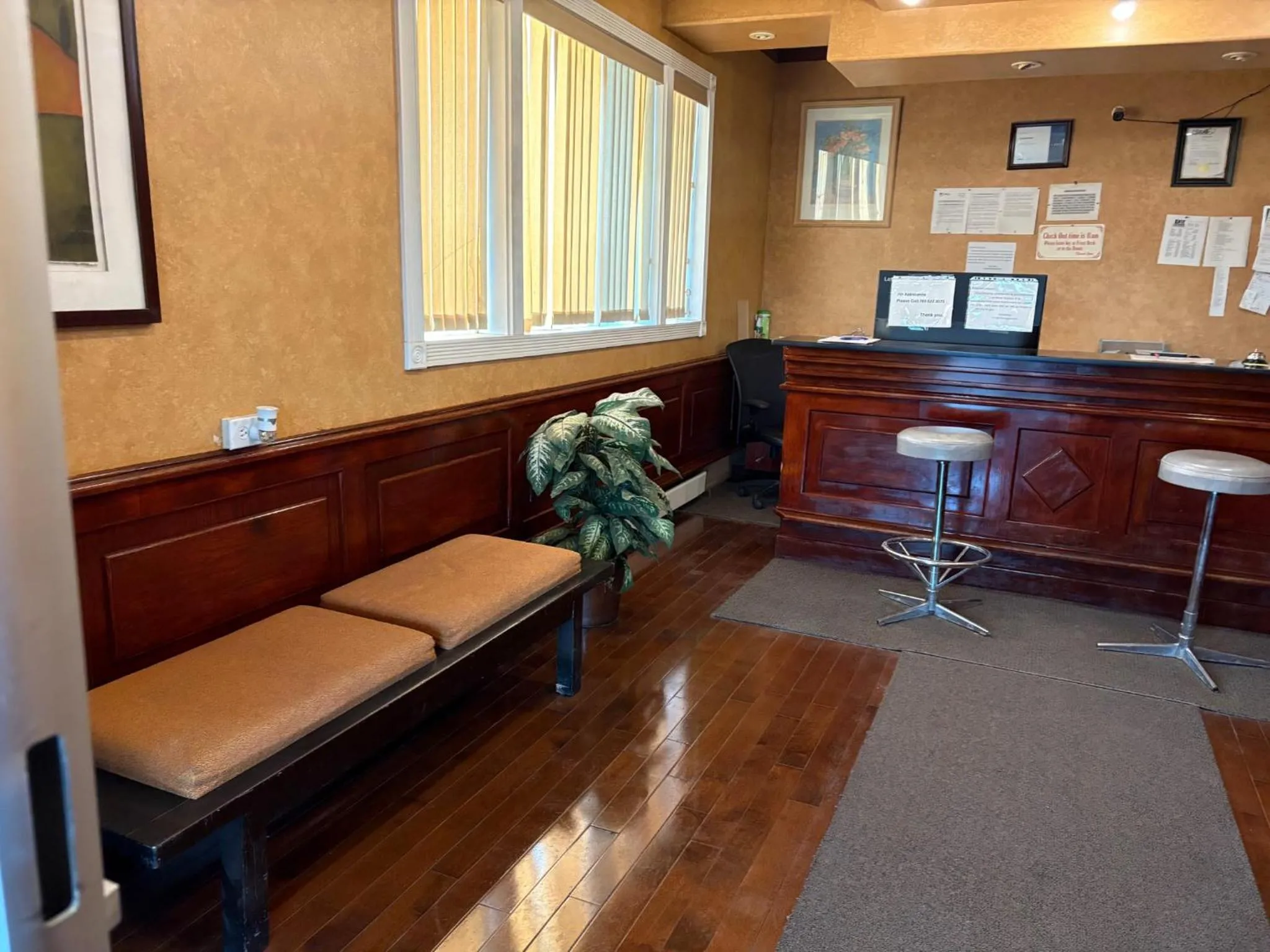 Alaskan Motel