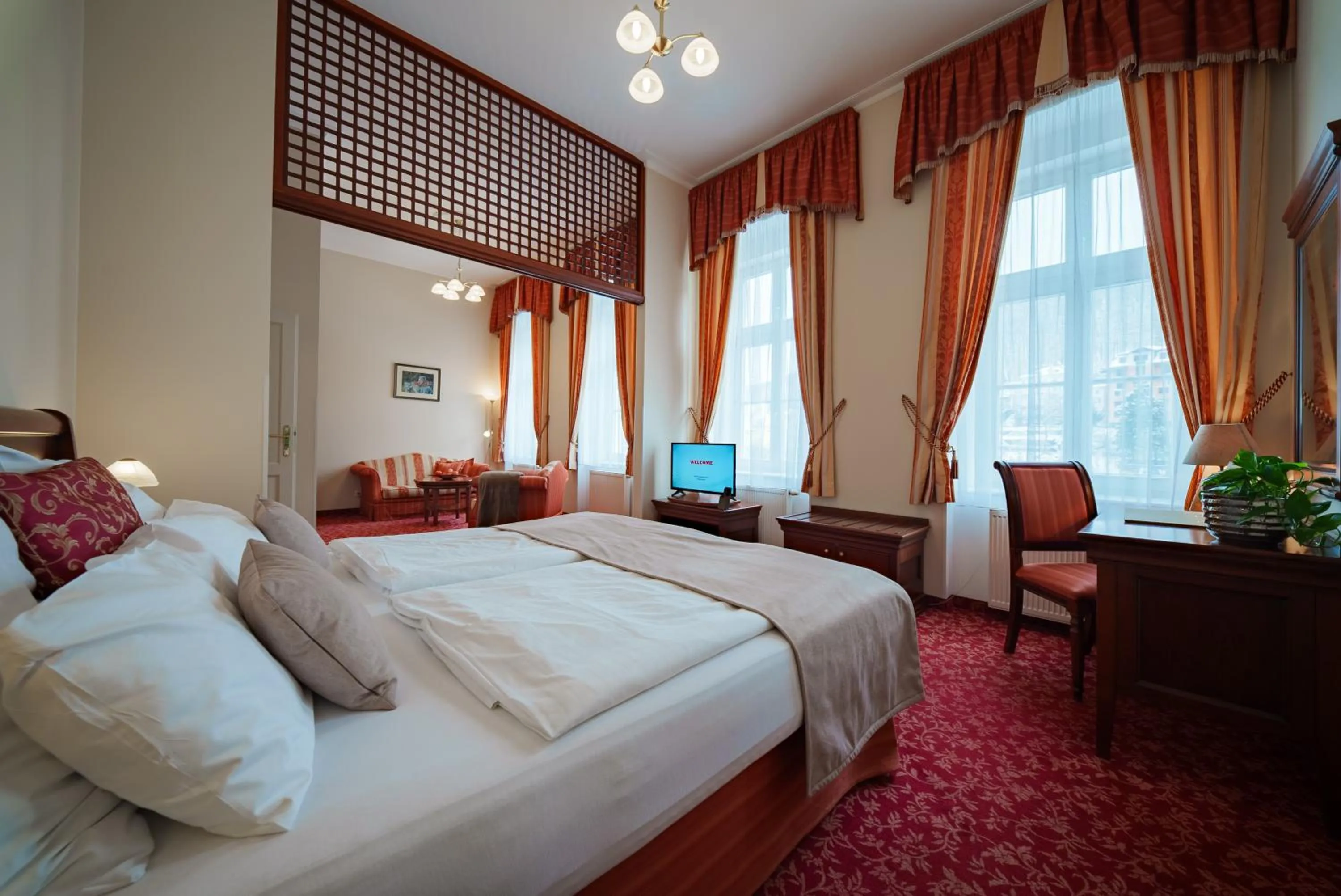 Bed in Hotel Ontario