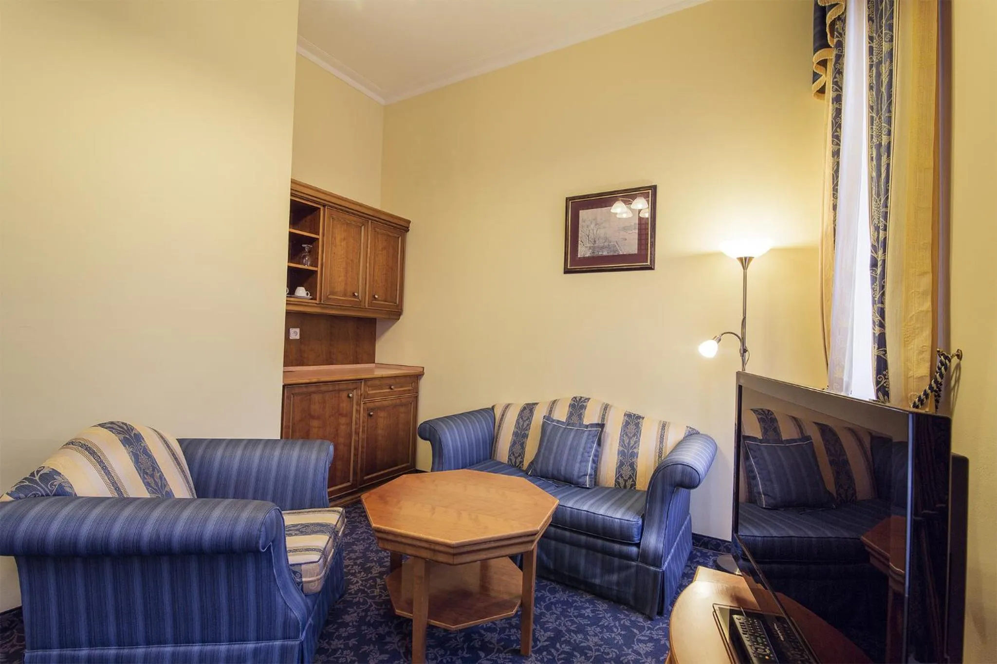 Living room in Hotel Ontario