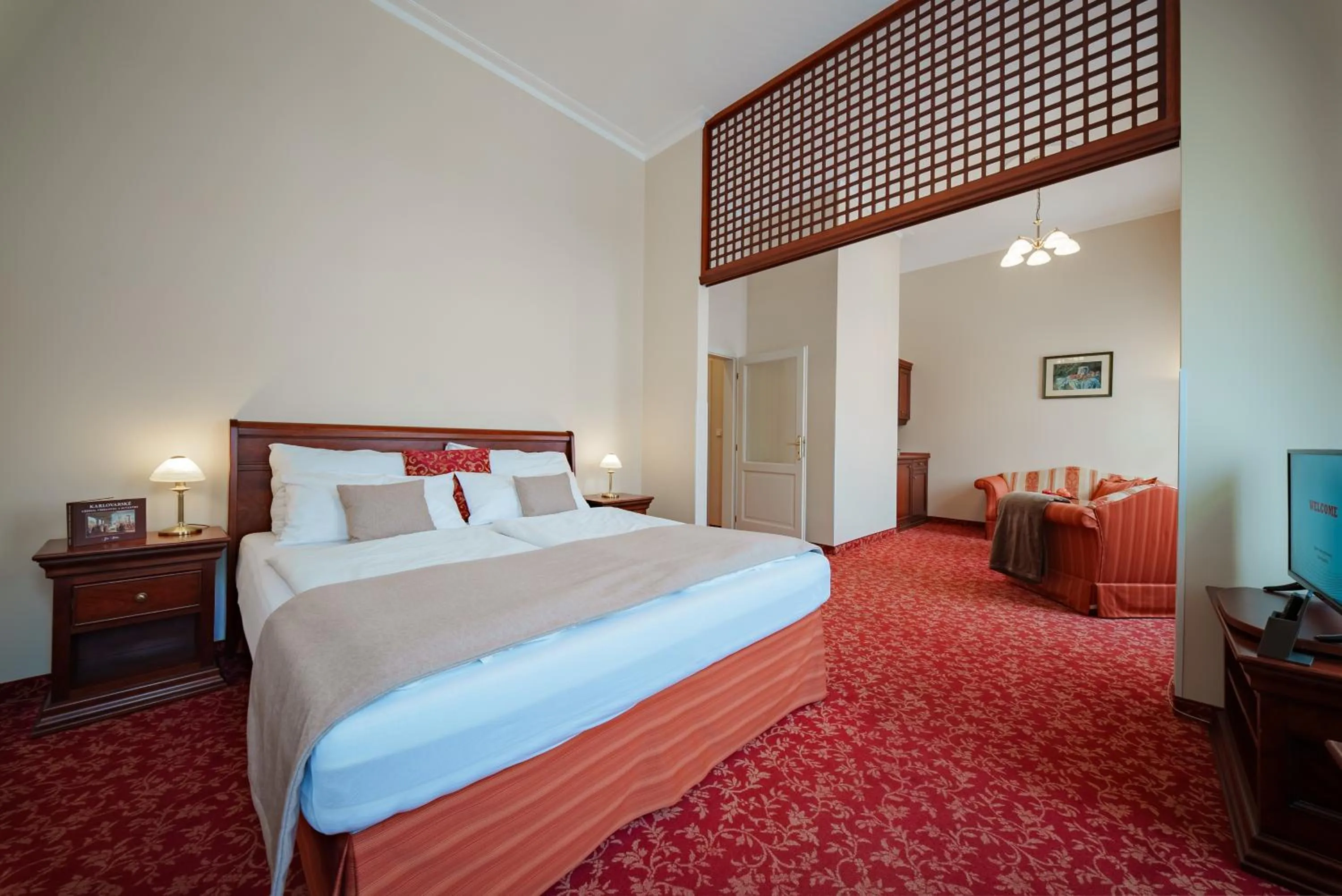 Bed in Hotel Ontario