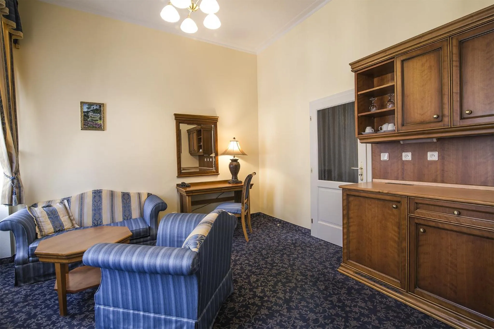 Living room in Hotel Ontario