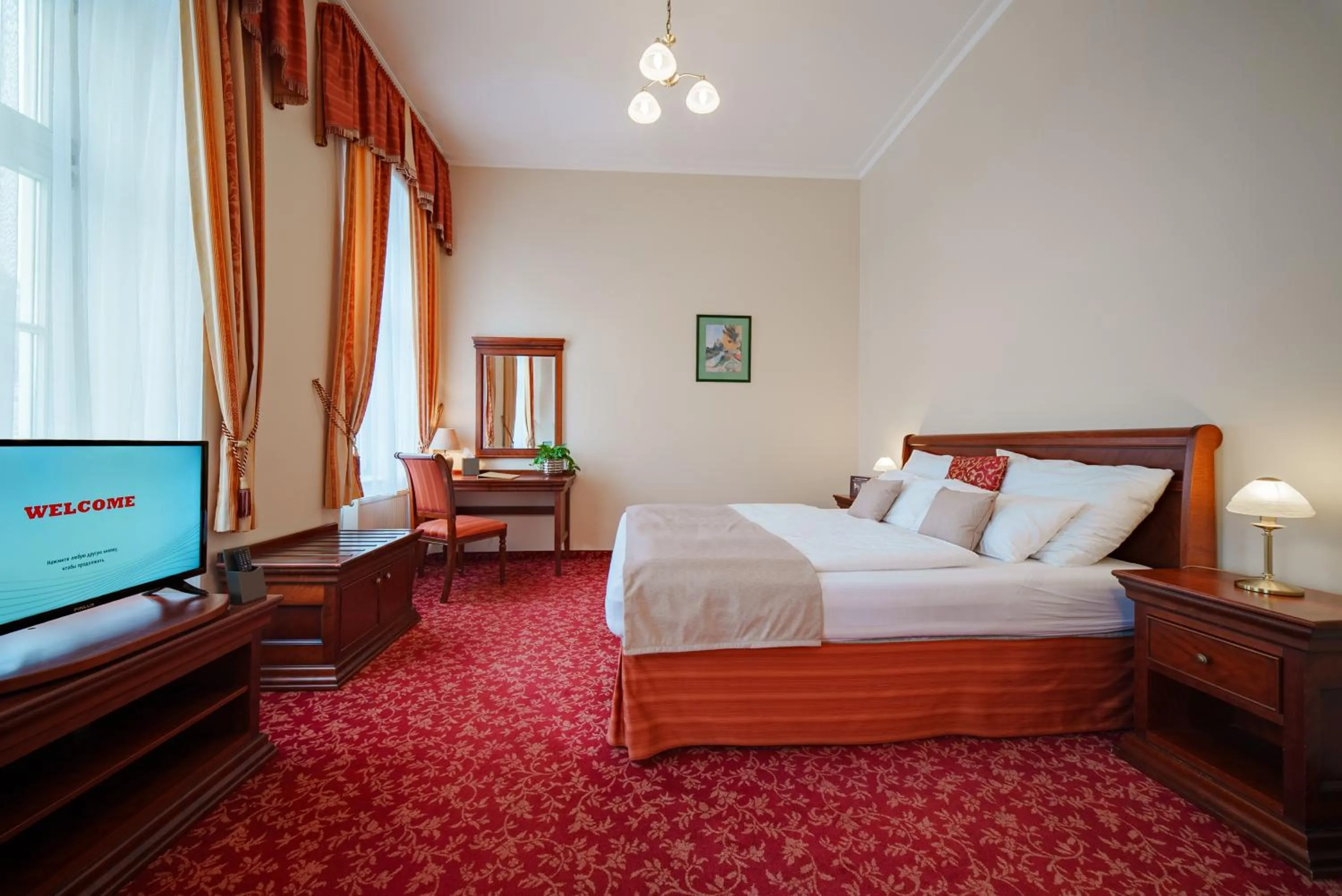 Bed in Hotel Ontario