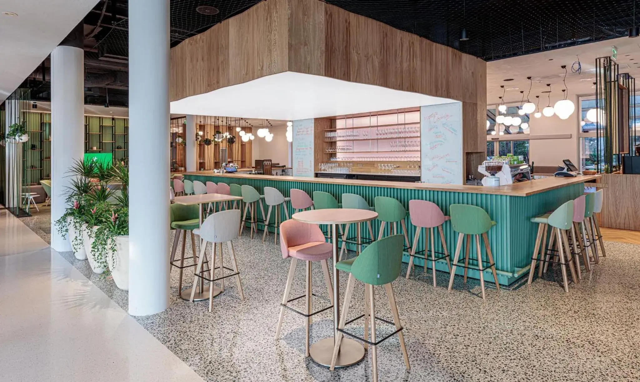 Lounge or bar in Holiday Inn Prague by IHG Lounge or bar in Holiday Inn Prague by IHG