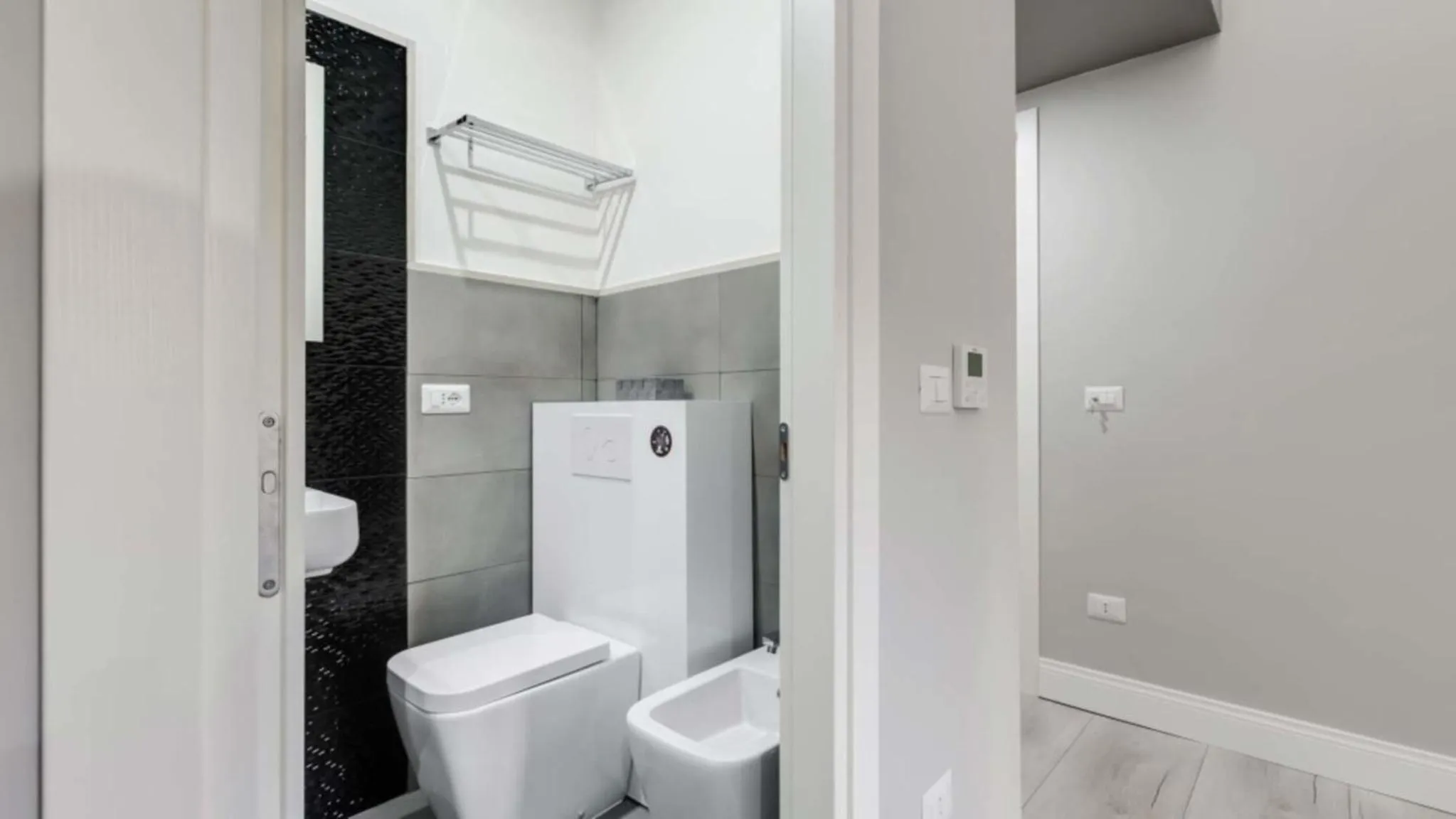 Shower in Scipioni Best Rooms