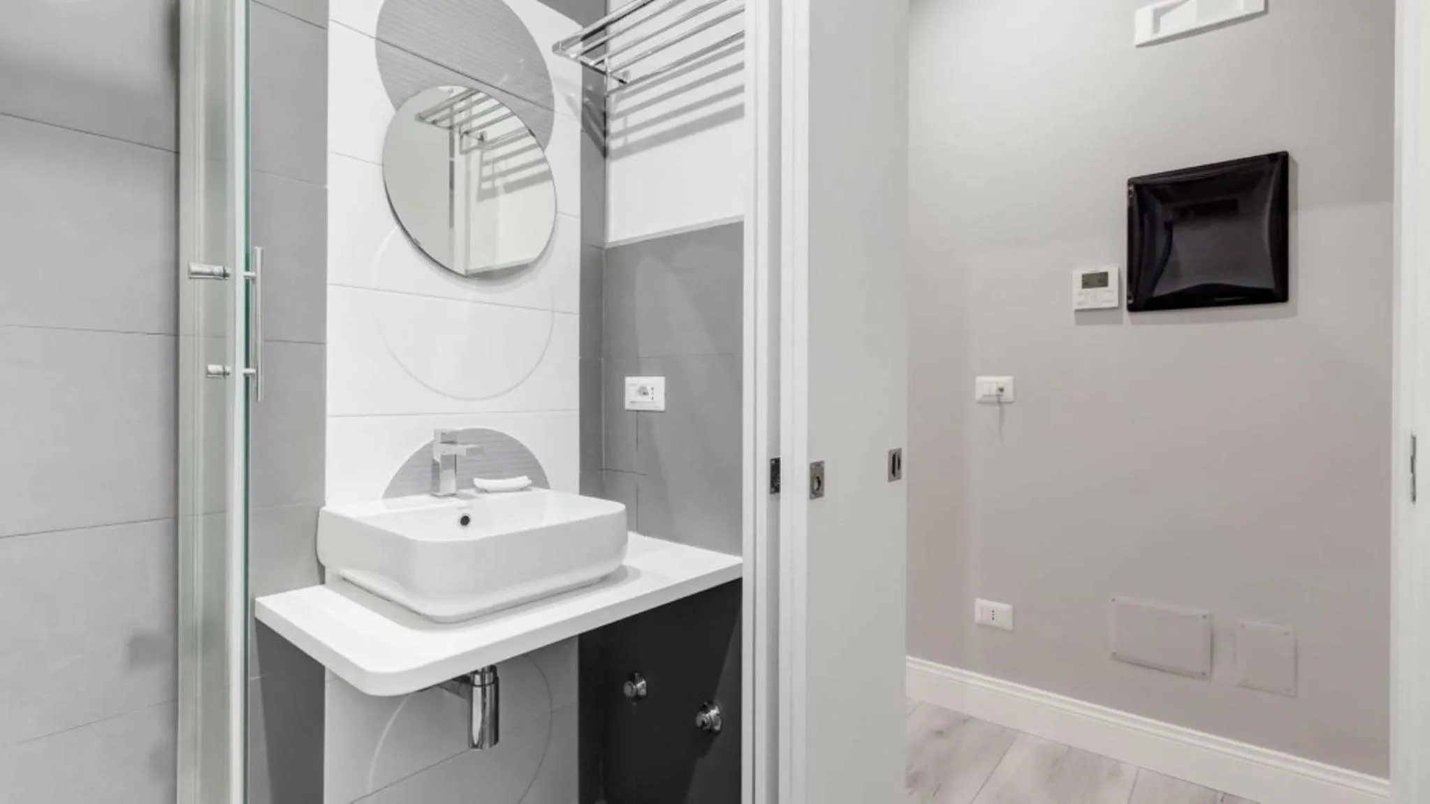 Shower in Scipioni Best Rooms