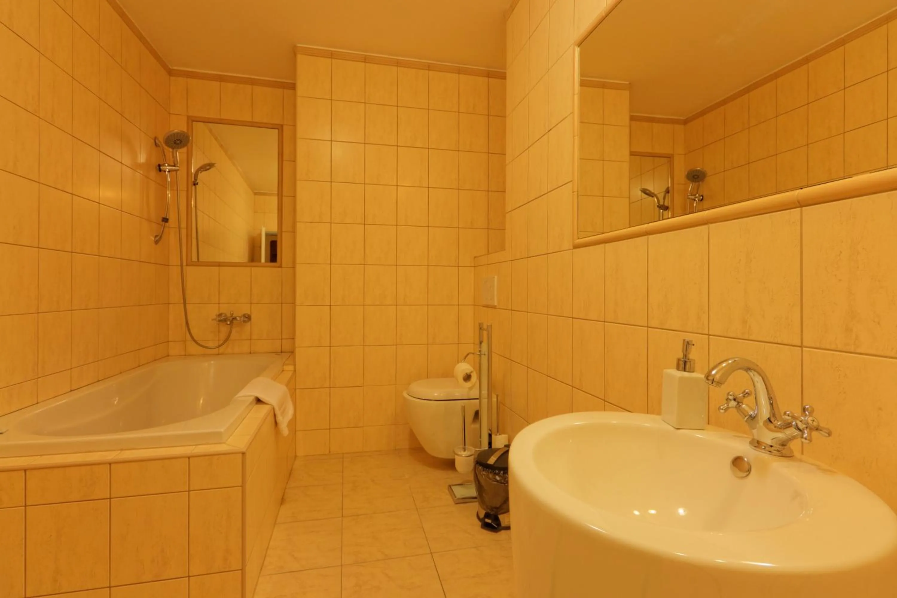 Bathroom in Enjoy Inn