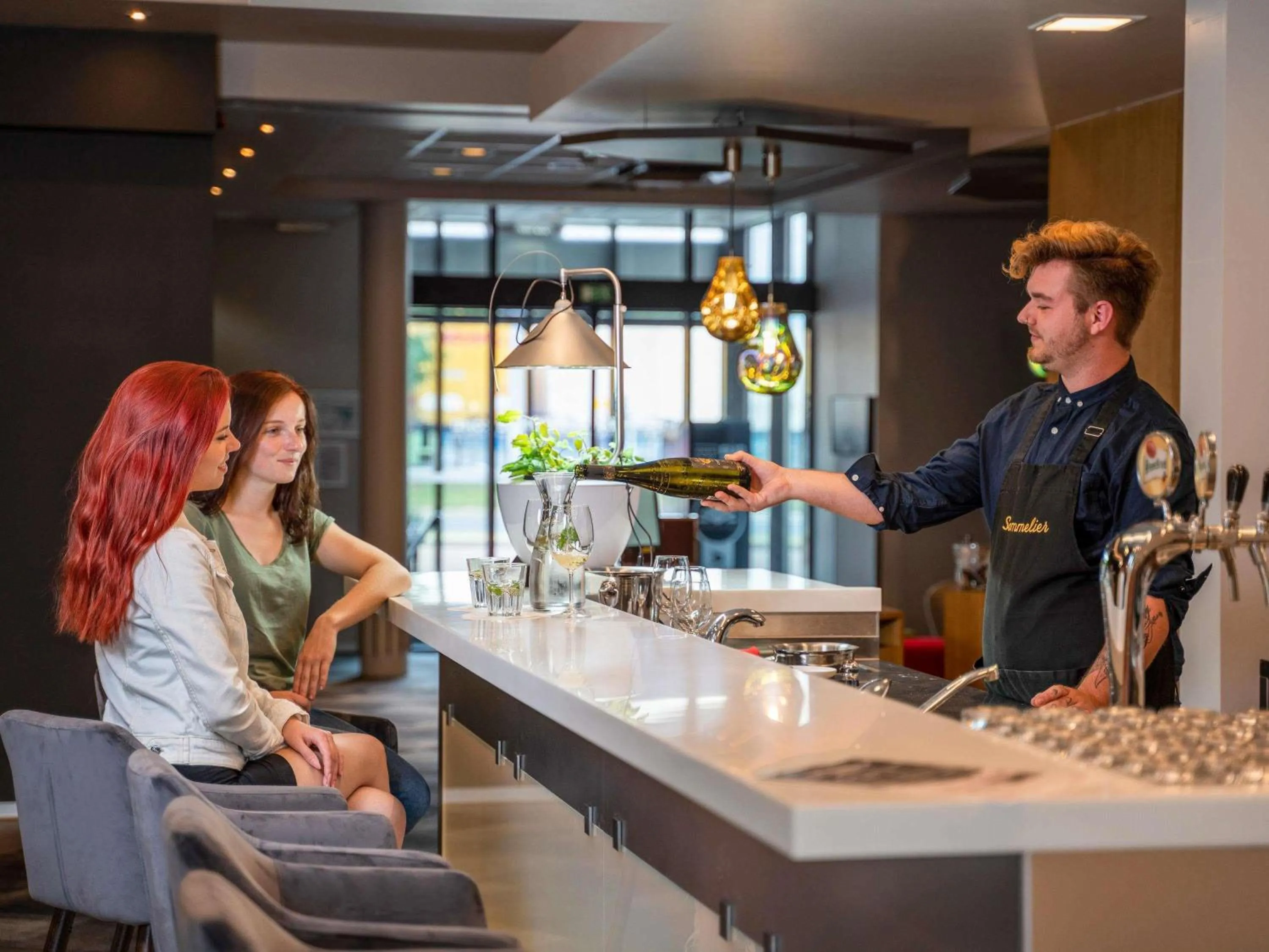 Lounge or bar in Ibis Hotel Plzeň