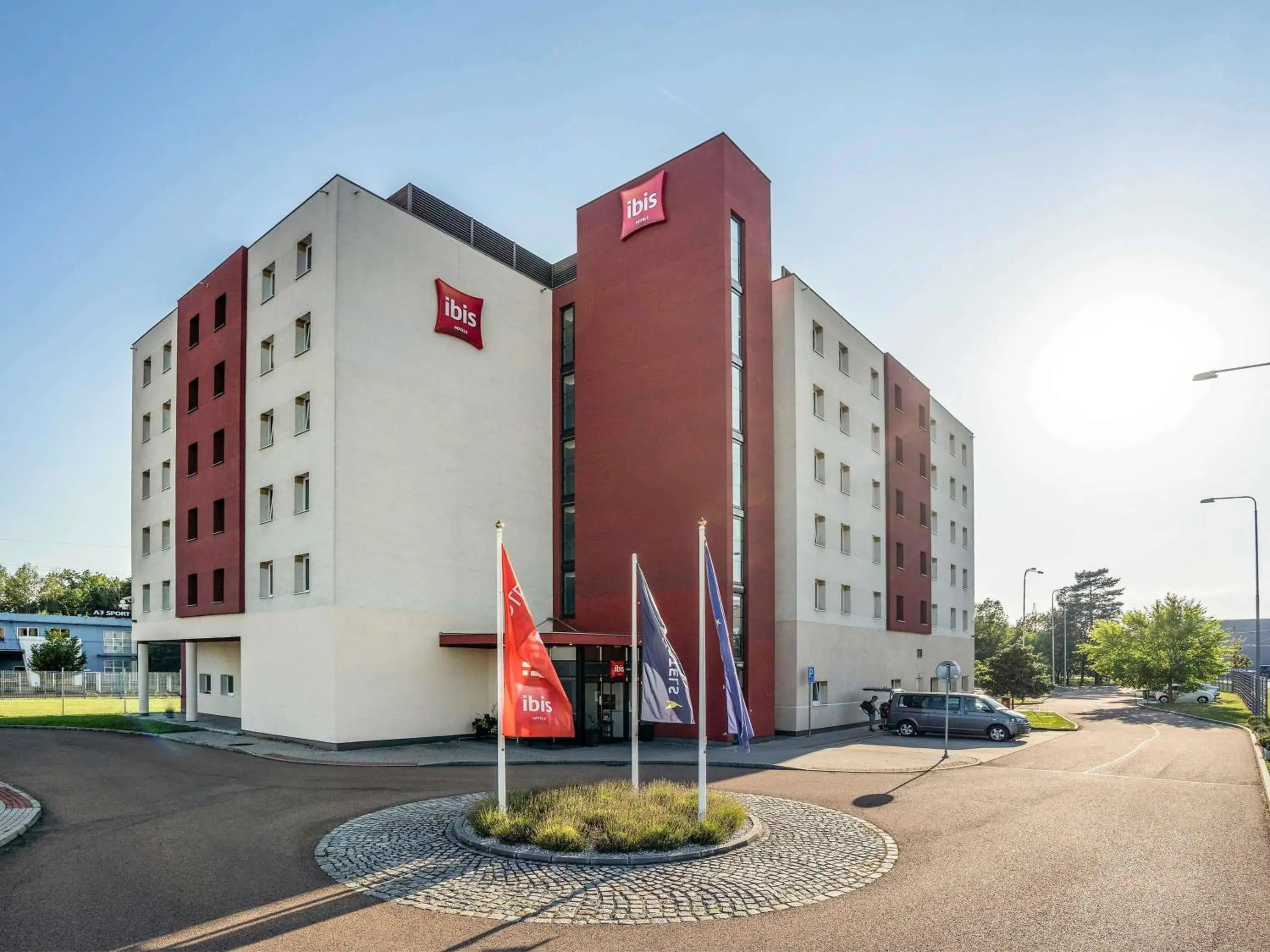 Property building in Ibis Hotel Plzeň Property building in Ibis Hotel Plzeň