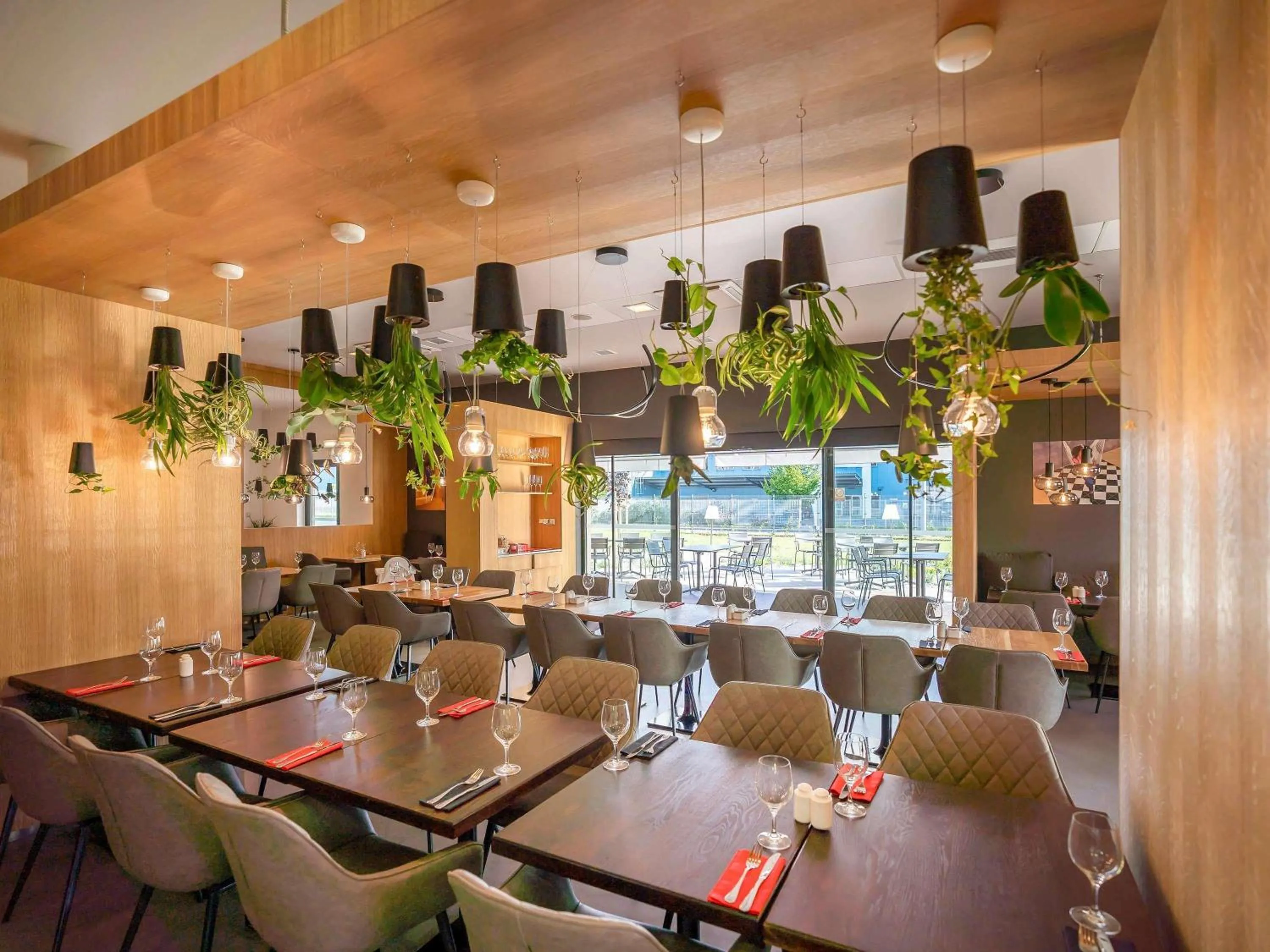 Restaurant/places to eat in Ibis Hotel Plzeň