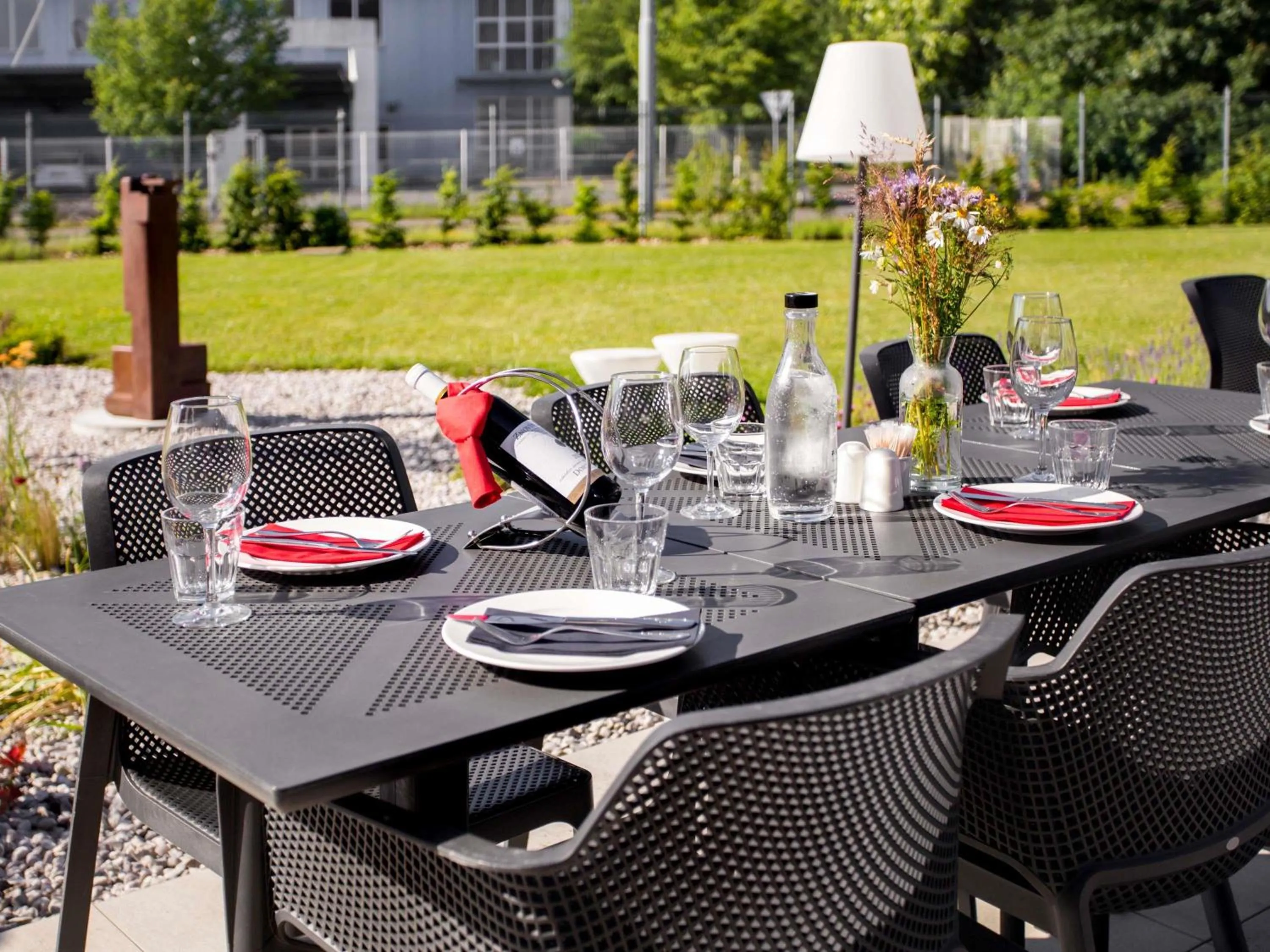 wedding in Ibis Hotel Plzeň