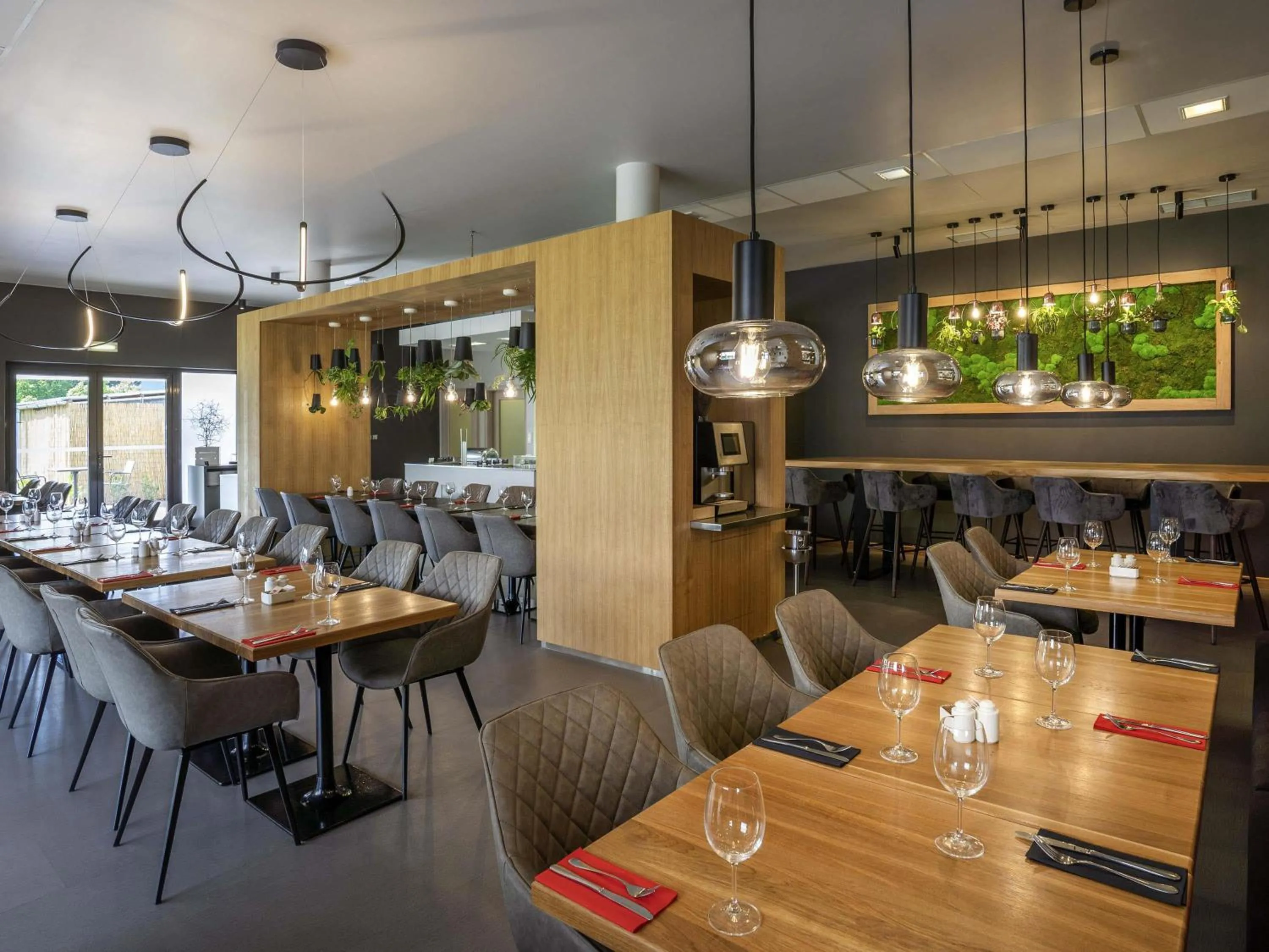 Restaurant/places to eat in Ibis Hotel Plzeň