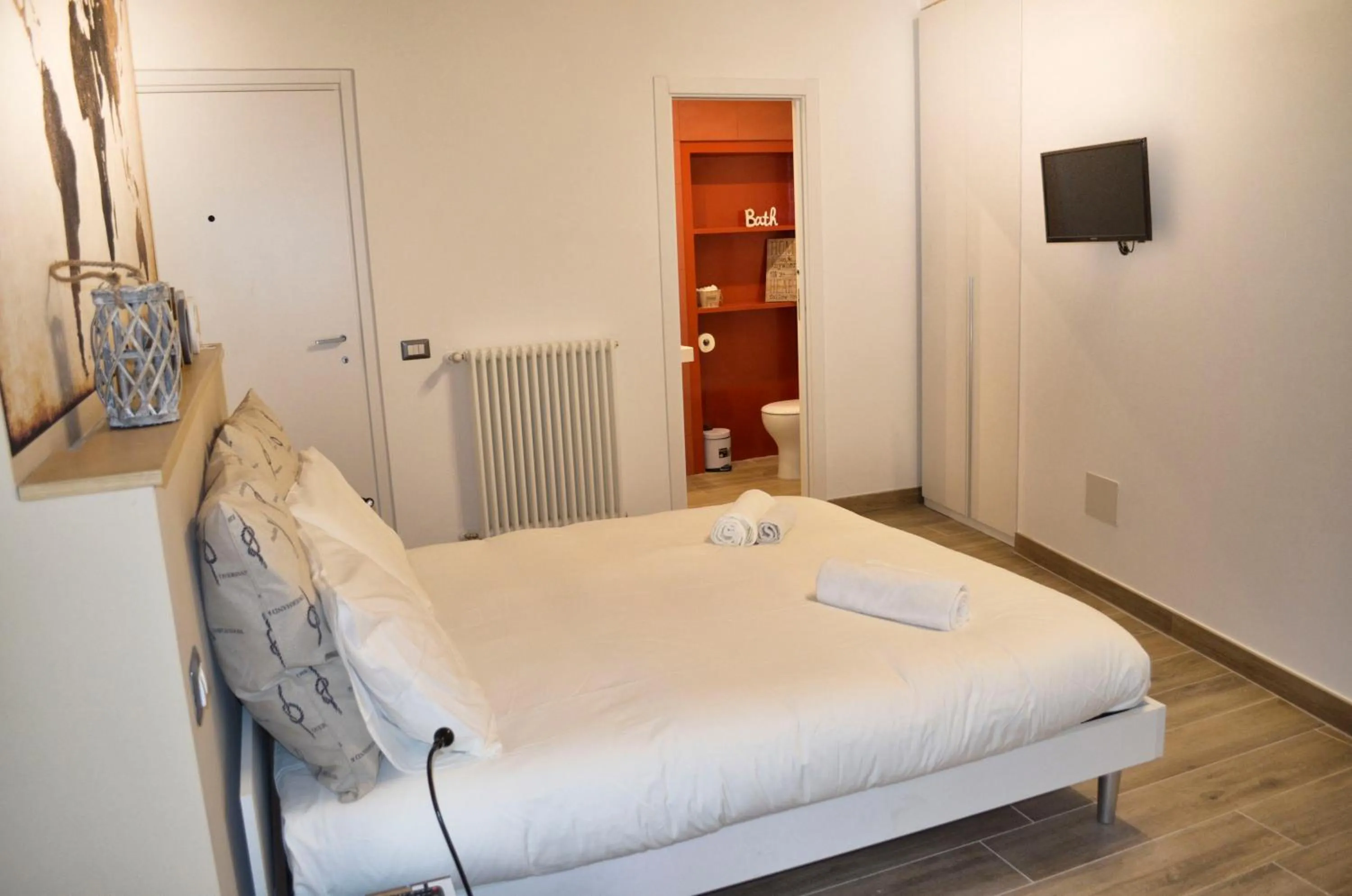 Photo of the whole room, Bed in B&B Chiostro San Marco