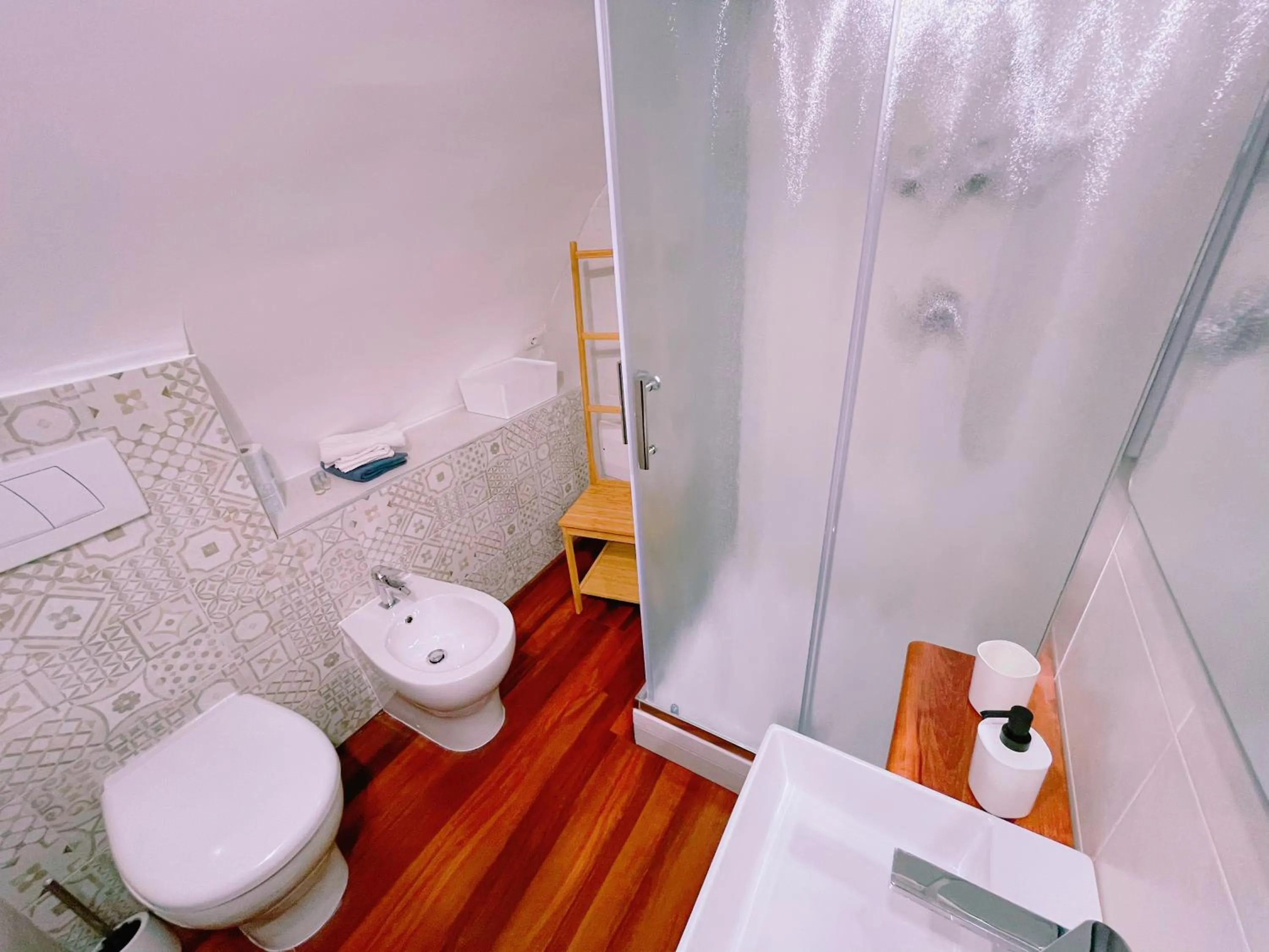 Shower in B&B Chiostro San Marco