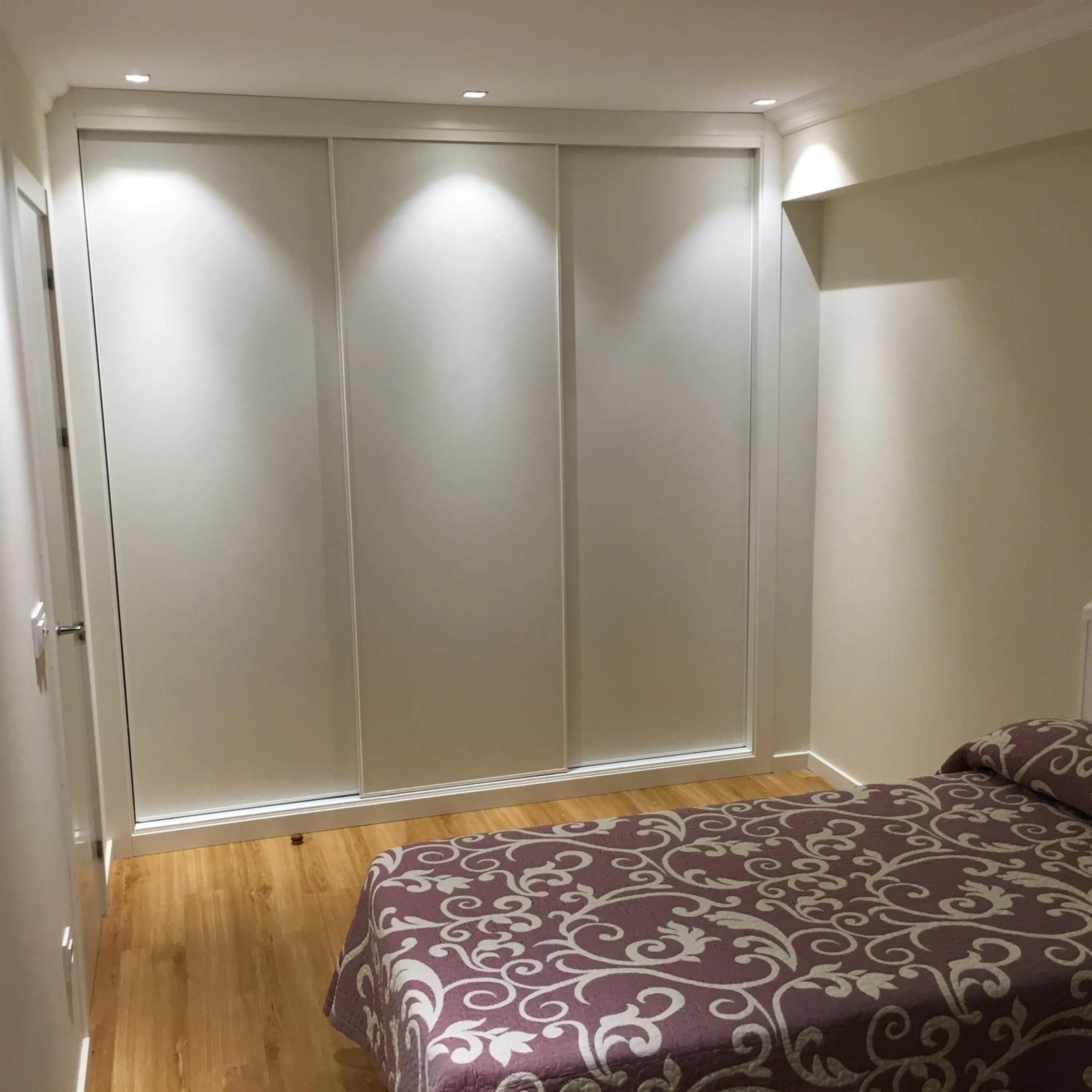 Property building, Bed in Rentxacobeo