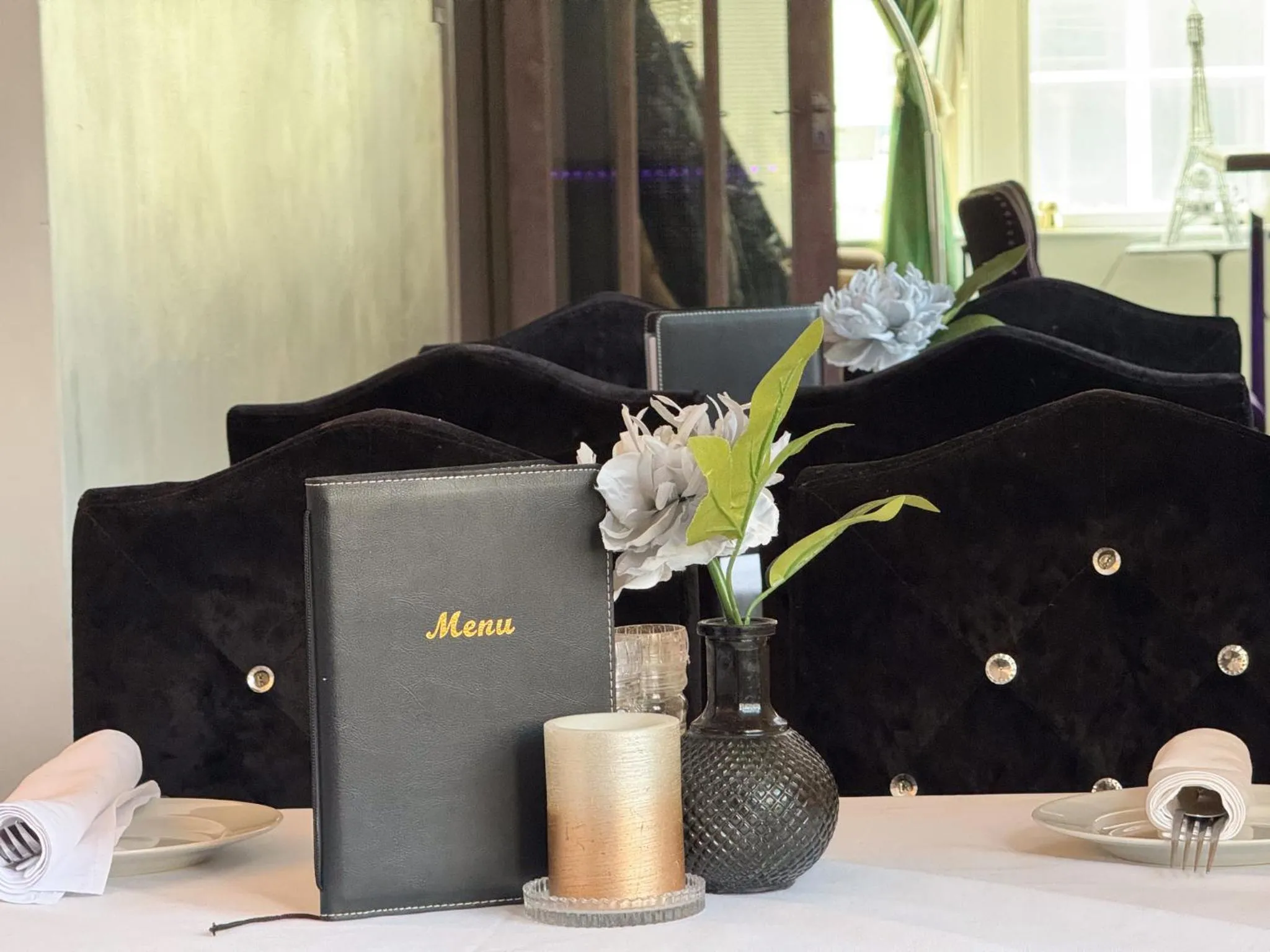 Restaurant/places to eat in The Chatwal Boutique Hotel