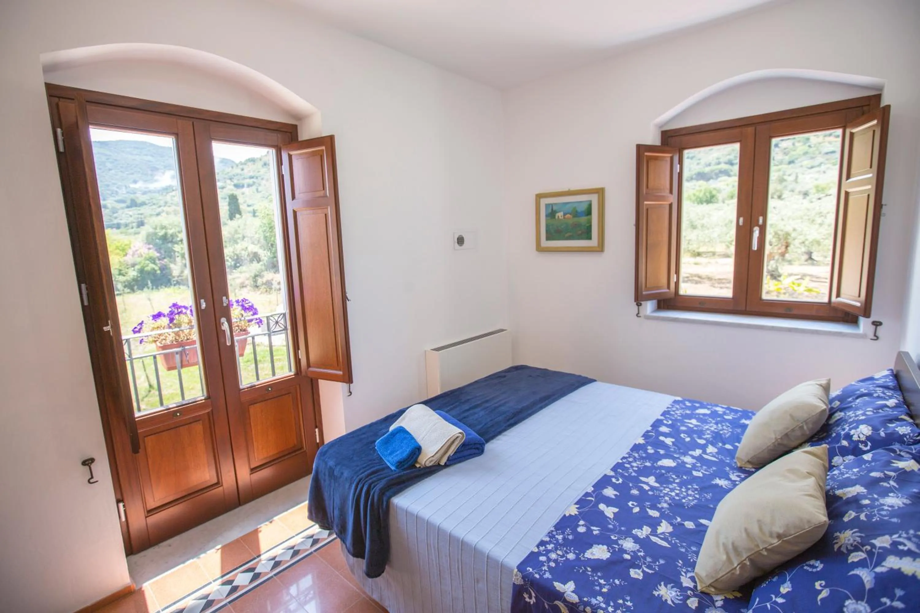 Bedroom, Bed in Il dono di Atena