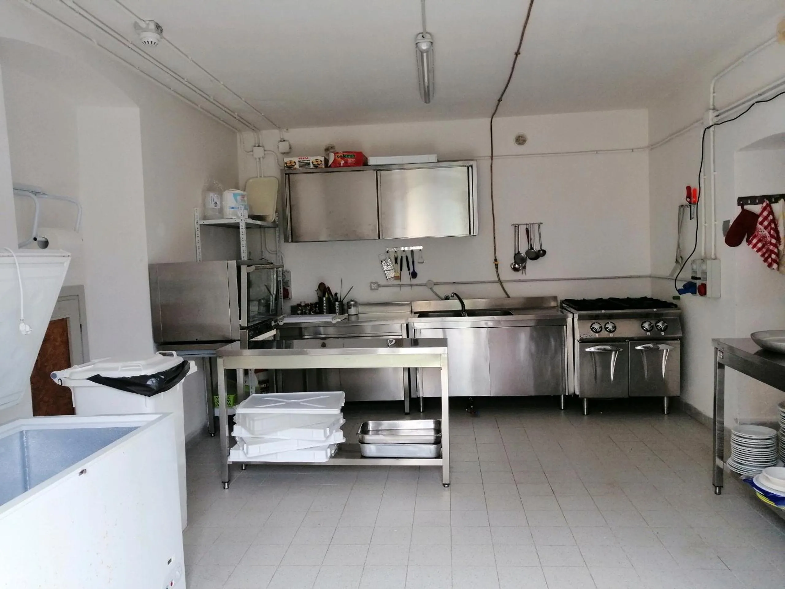 Kitchen or kitchenette in Ostello La Miniera