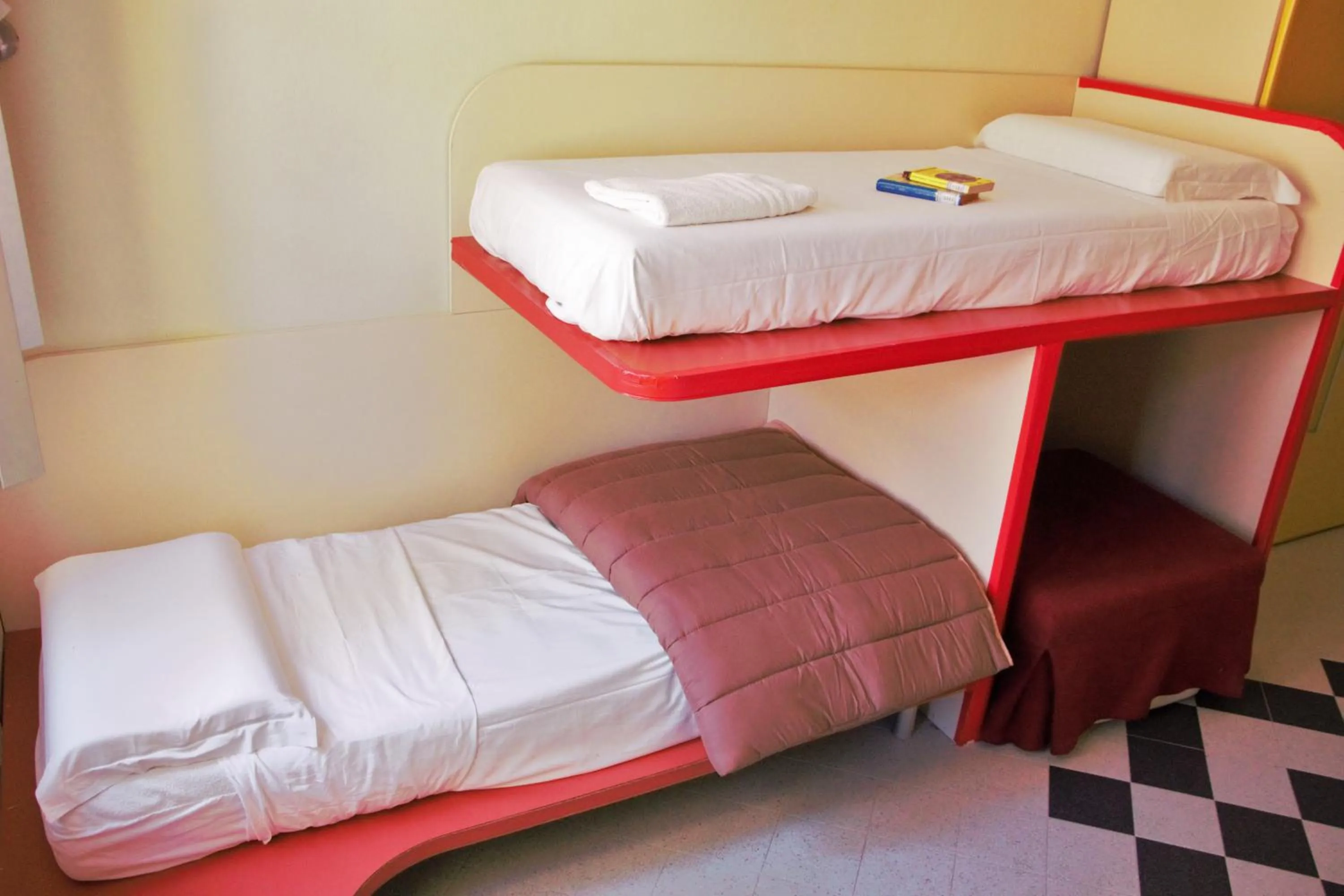 Bed in Ostello La Miniera