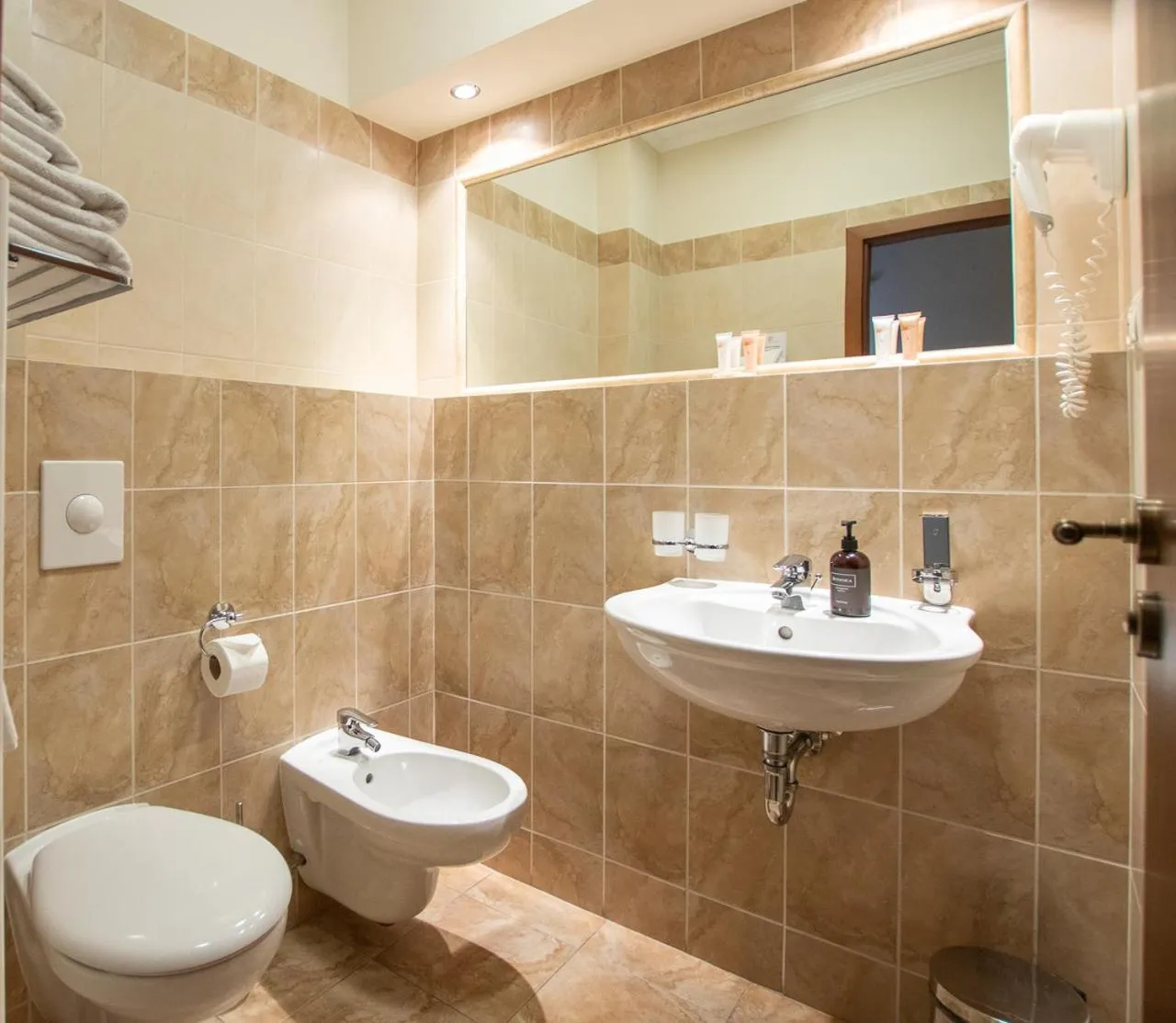 Bathroom in Hotel Giovanni Giacomo