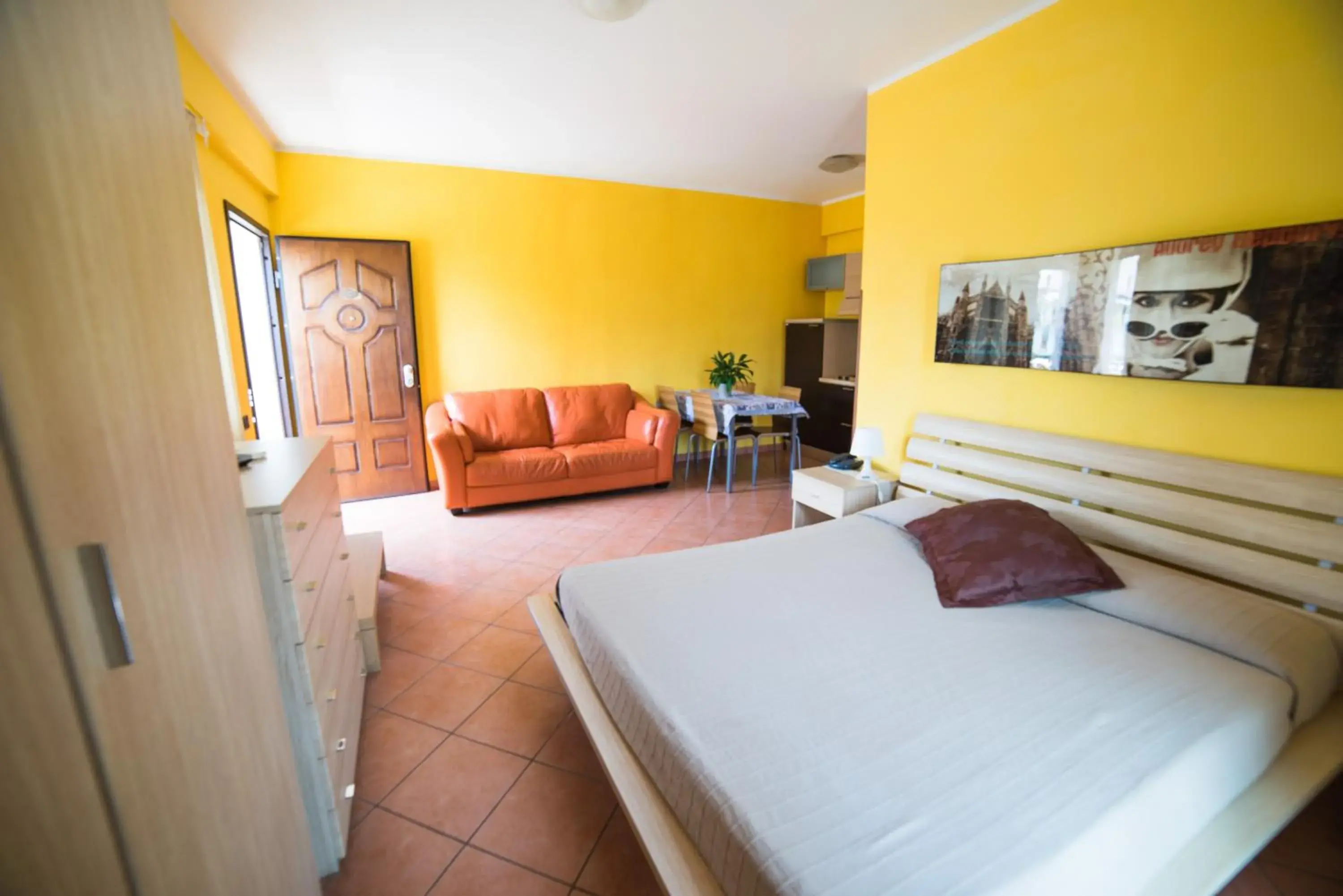 Bed in Hotel La Maison Jolie Bed in Hotel La Maison Jolie