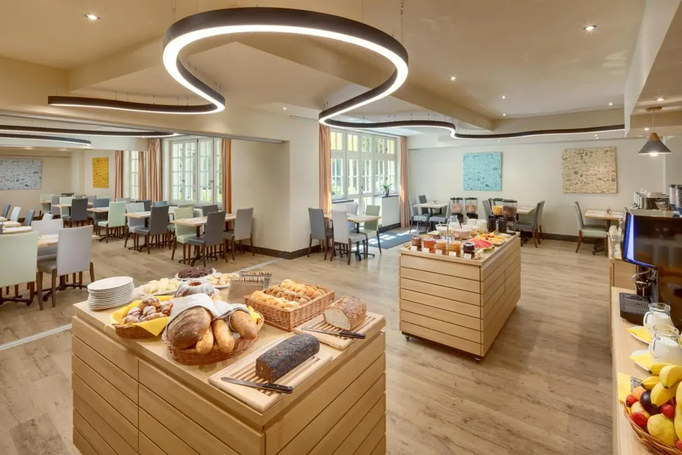 Restaurant/places to eat in Hotel Clement Restaurant/places to eat in Hotel Clement