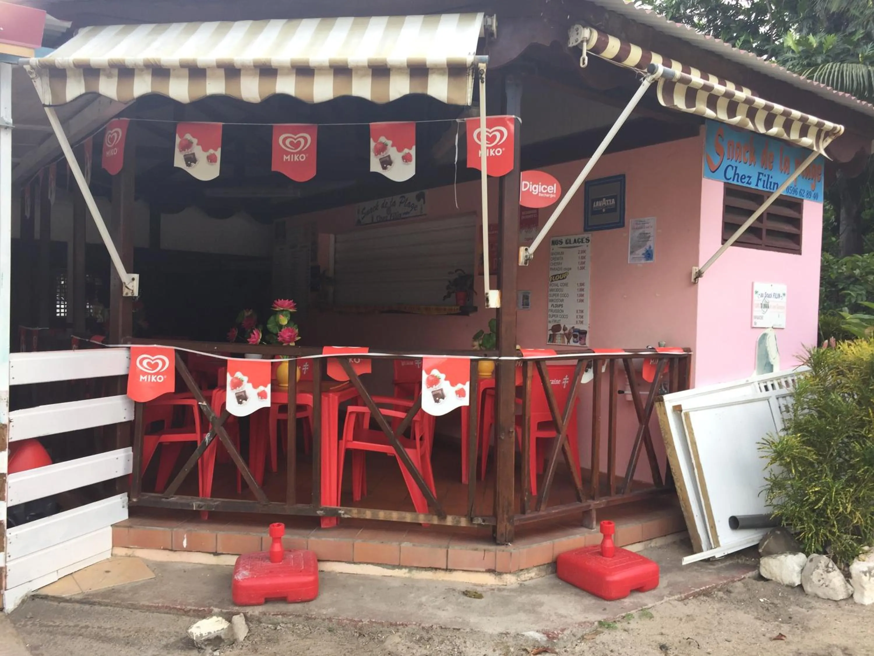 Restaurant/places to eat in TI PARADIS DE l'ANSE FIGUIER VILLA voir site vacances en martinique