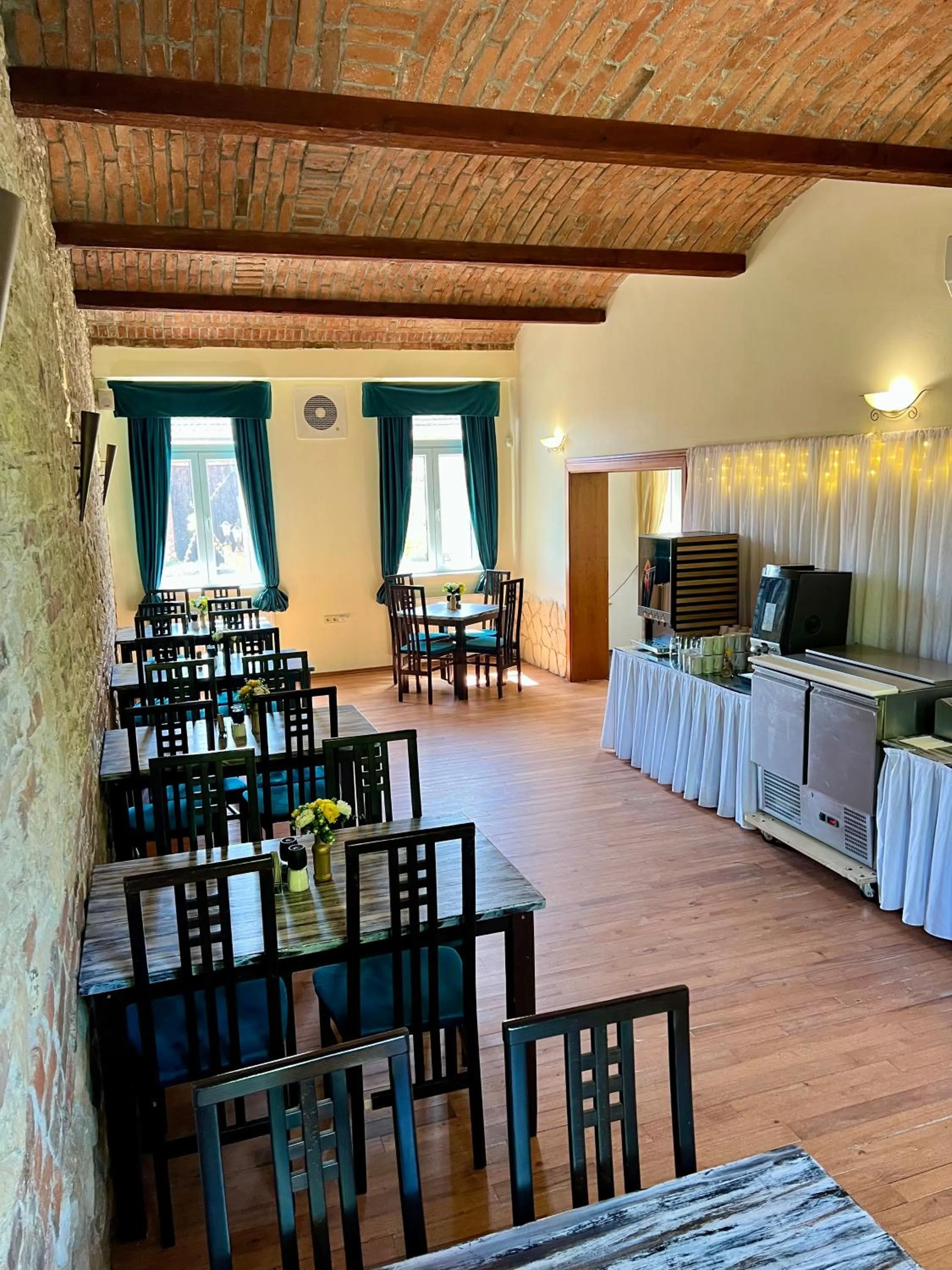 Restaurant/places to eat in Amálka u Řípu