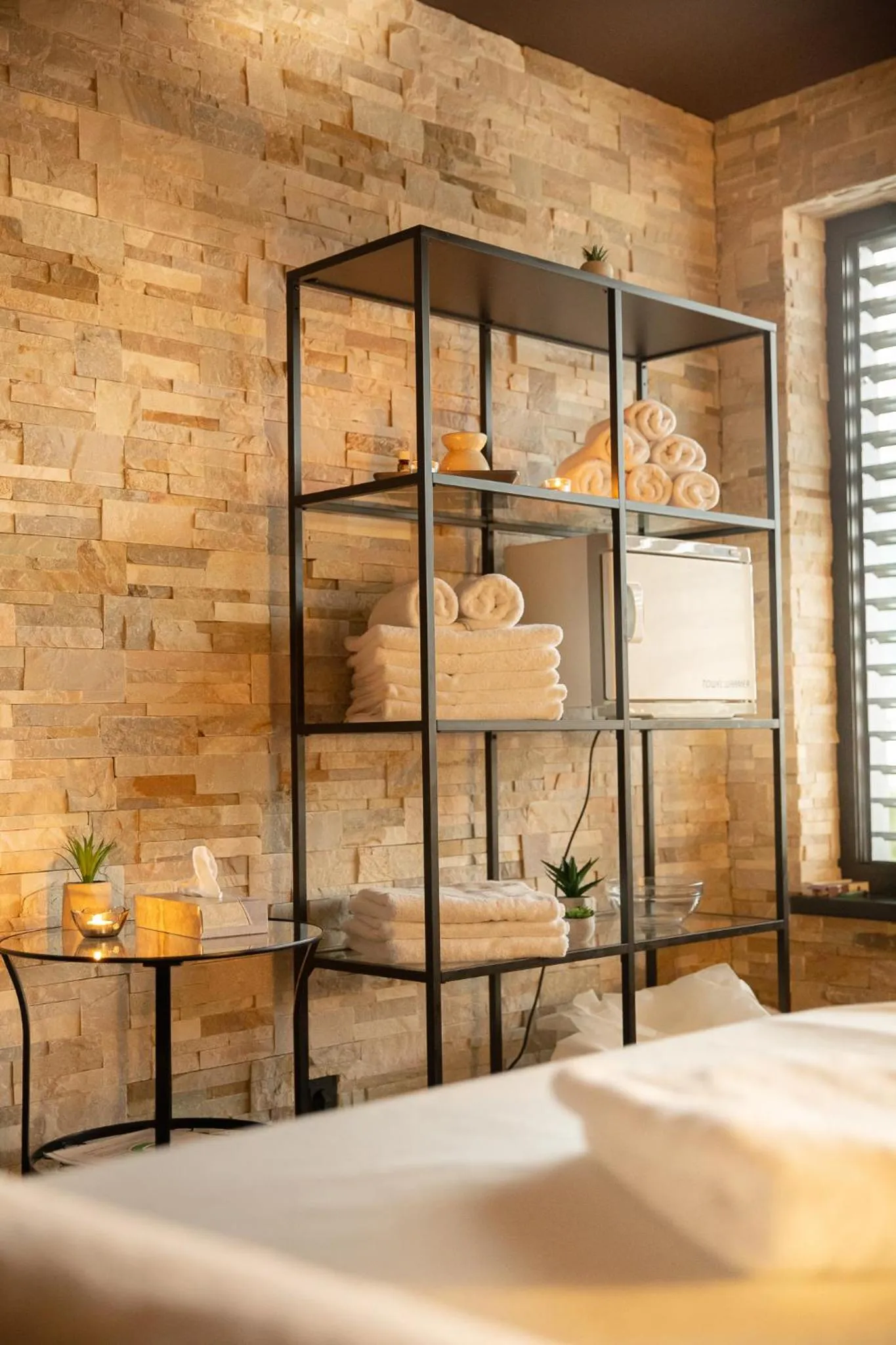 Massage, Bed in Wellness Hotel Astra