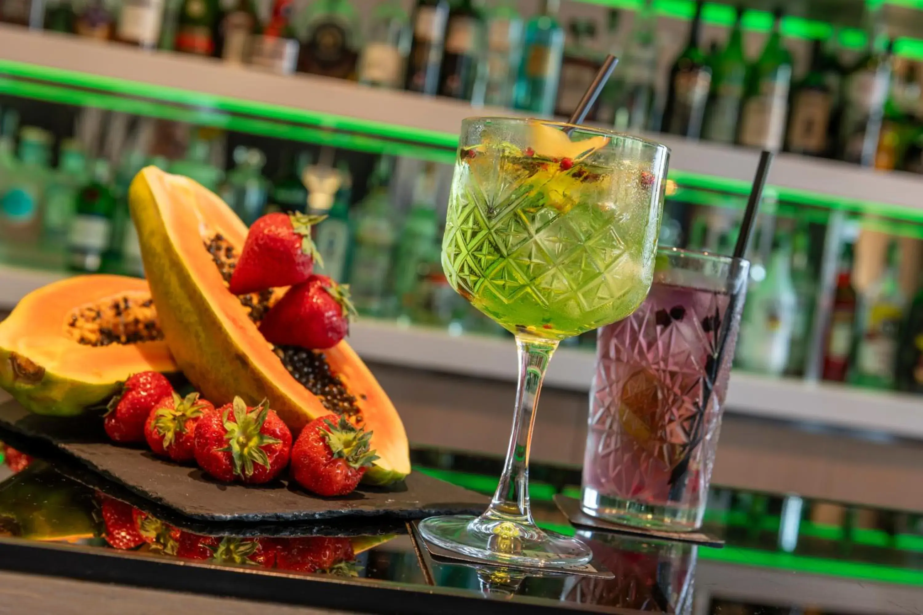 Lounge or bar in H10 Roma Città Lounge or bar in H10 Roma Città